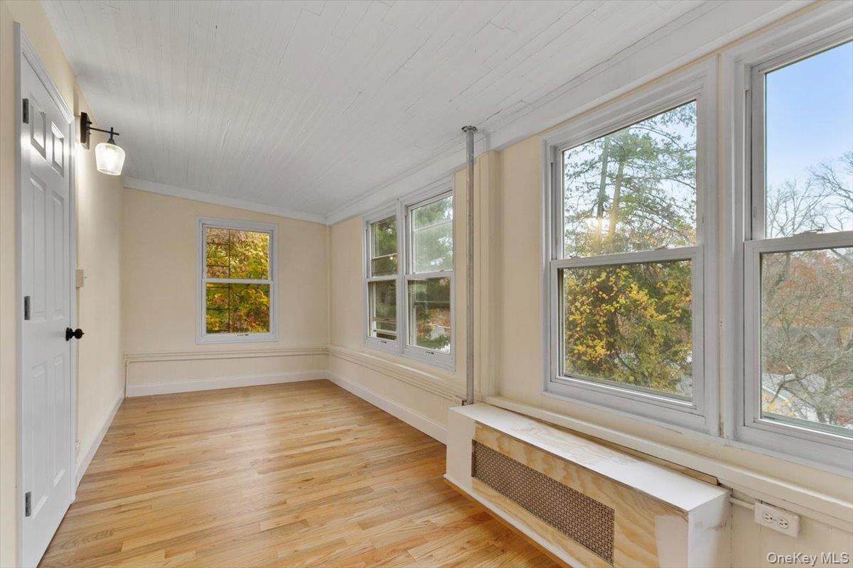 #12 photo, 116 Corlies Avenue, Pelham , NY 10803