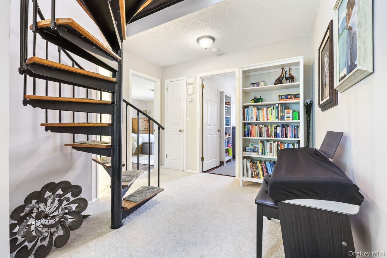 #11 photo, 202 Great Lawn Court, Brewster , NY 10509