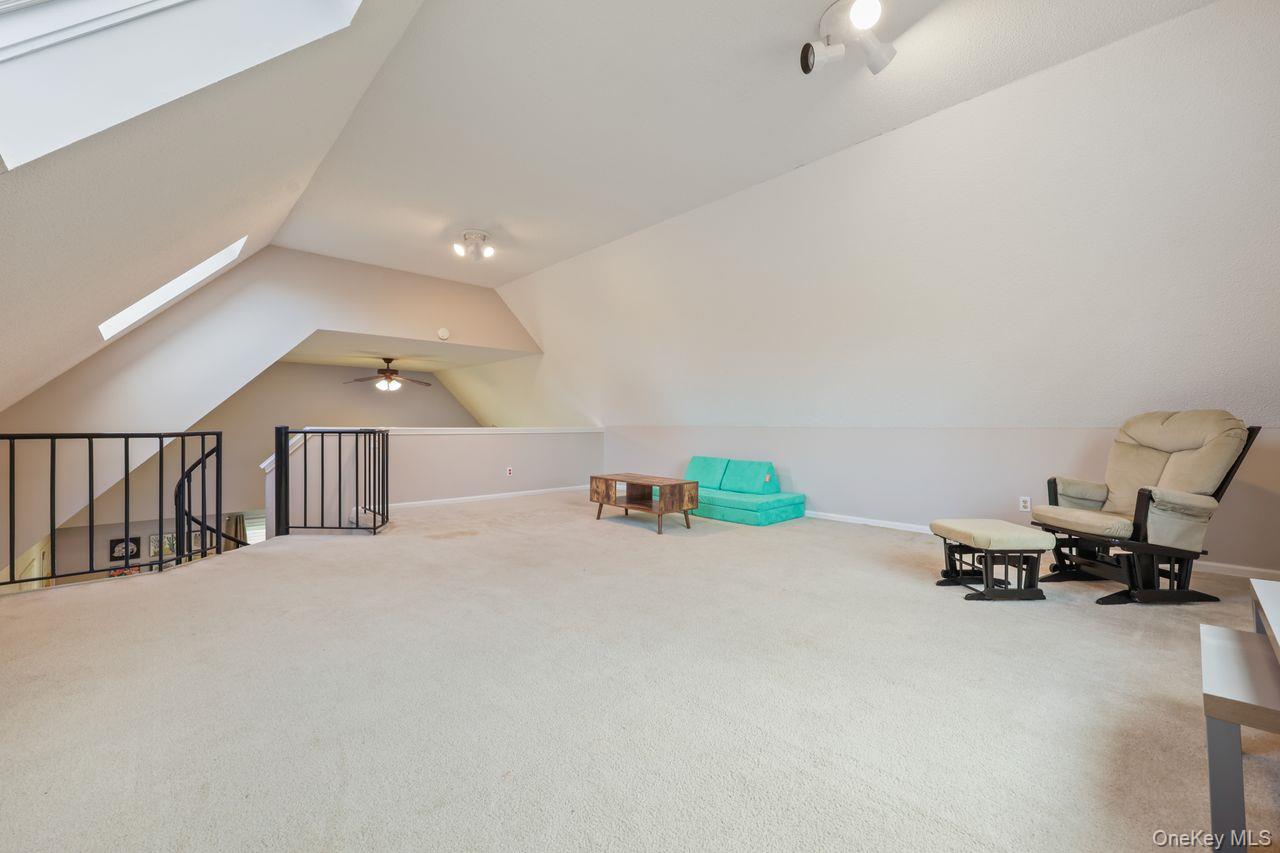 #20 photo, 202 Great Lawn Court, Brewster , NY 10509