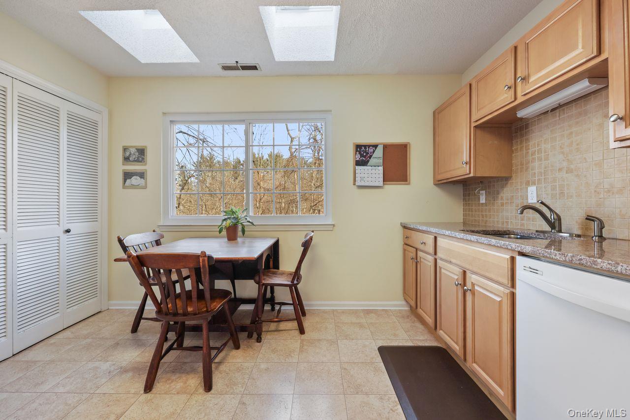 #7 photo, 202 Great Lawn Court, Brewster , NY 10509