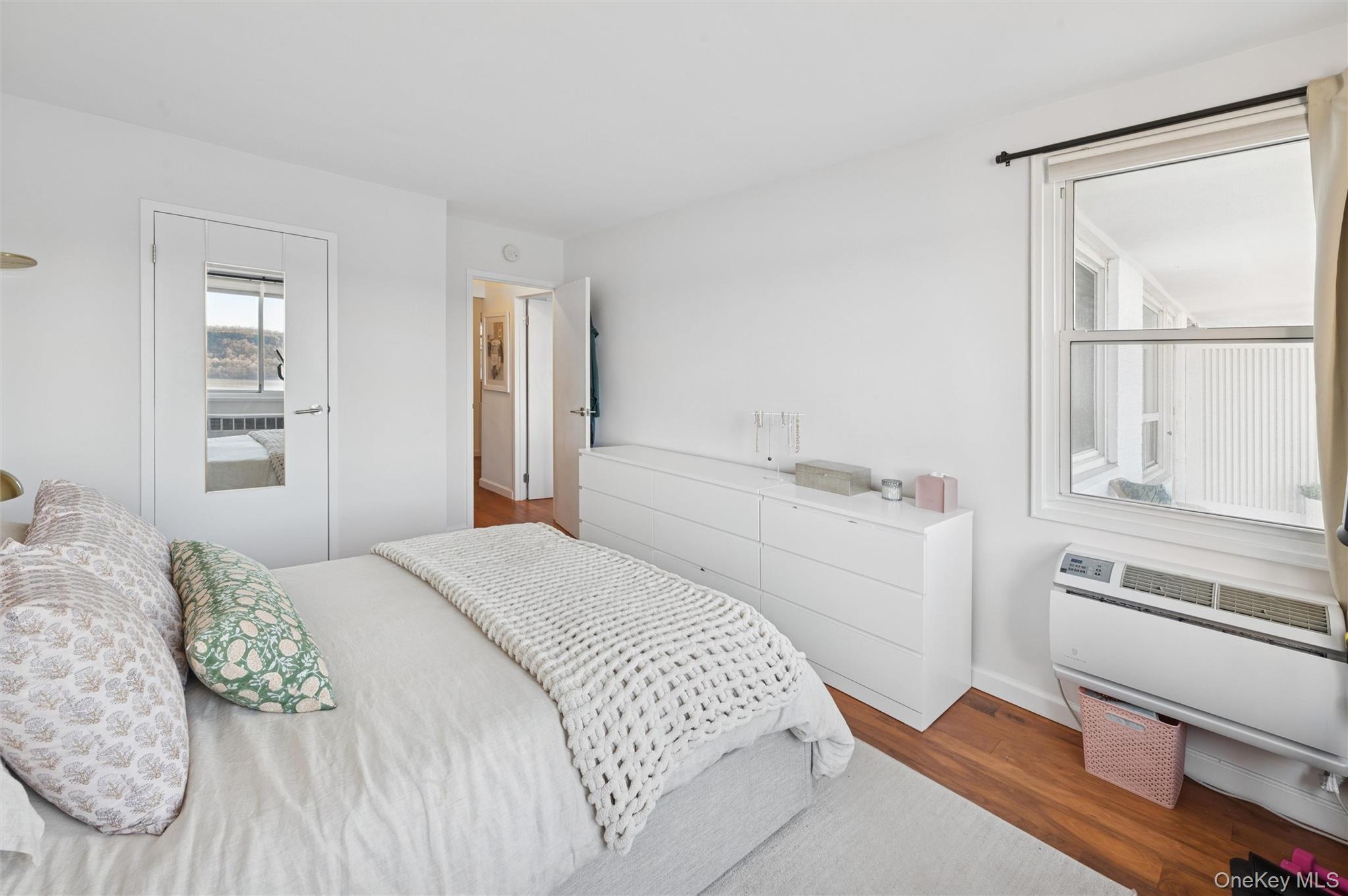 #15 photo, 2575 Palisade Avenue, Bronx , NY 10463