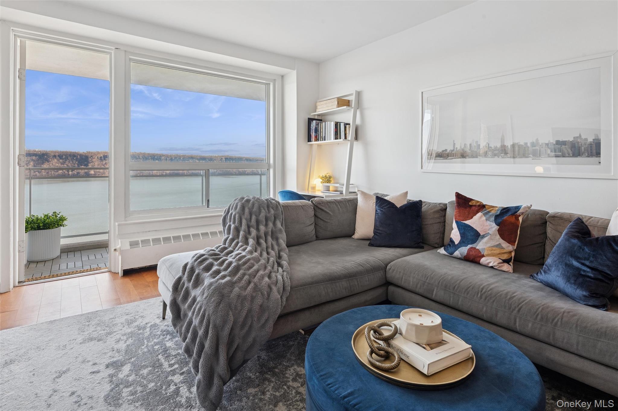 #5 photo, 2575 Palisade Avenue, Bronx , NY 10463