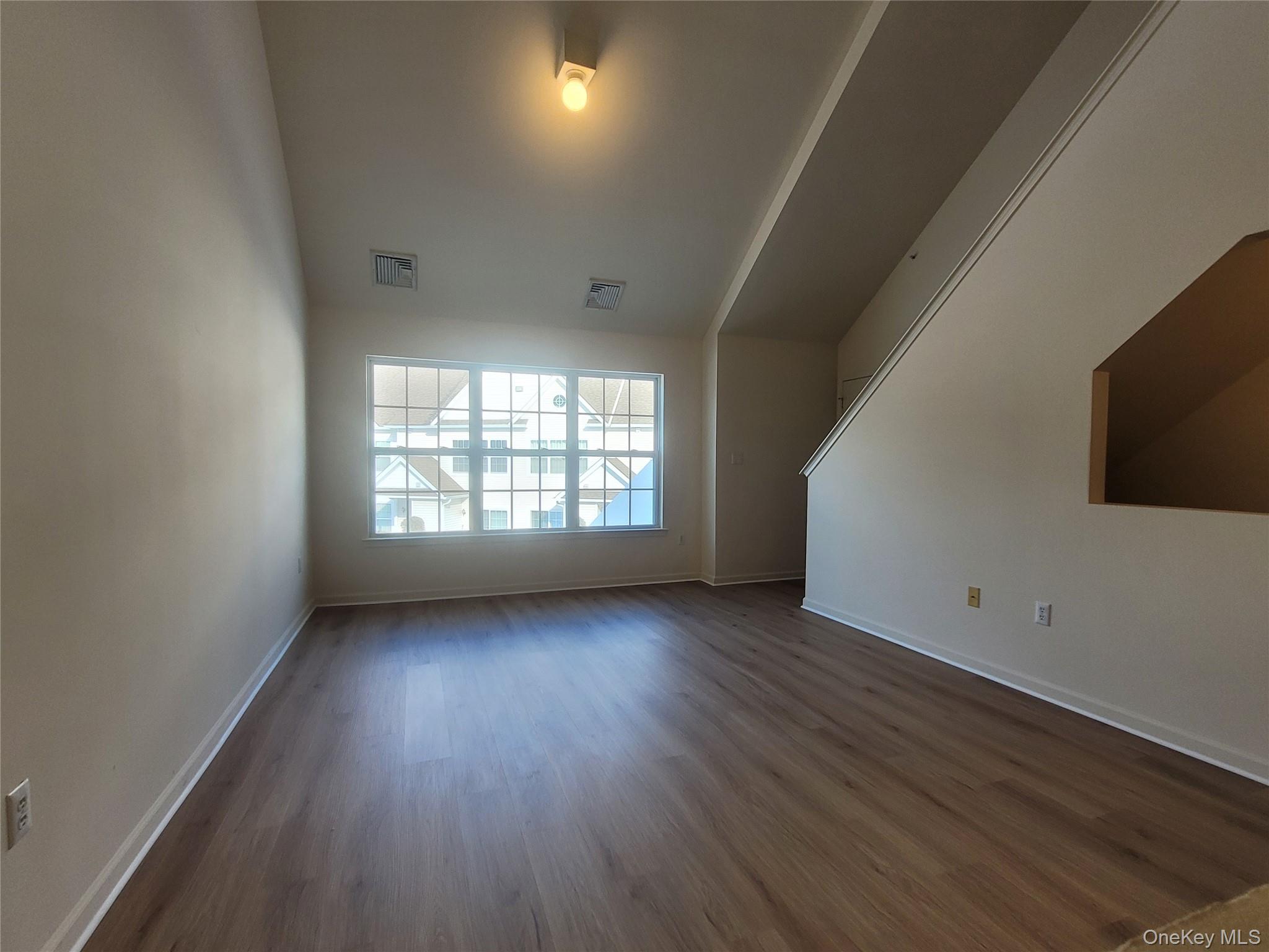 #5 photo, 123 RUTH Court, Middletown , NY 10940