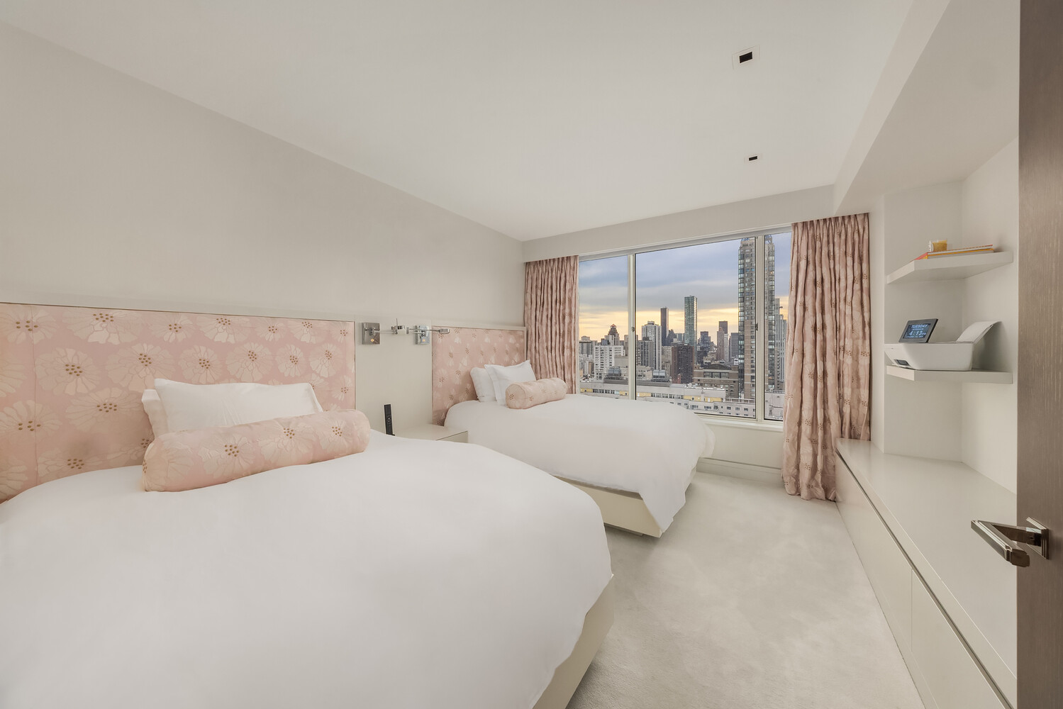 #14 photo, 200 E 69TH Street, मैनहटन Lenox Hill , NY 10021