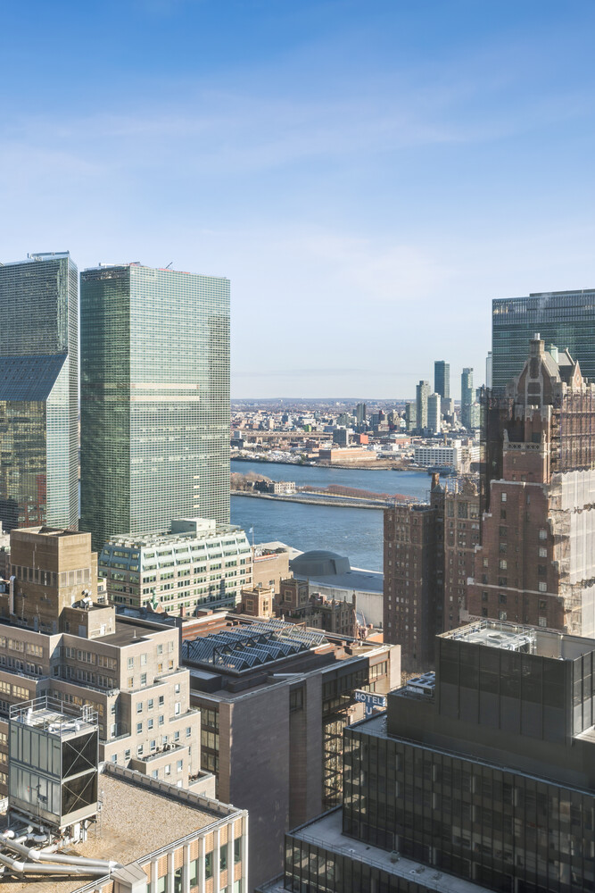 #11 photo, 235 E 40TH Street, Murray Hill , NY 10016