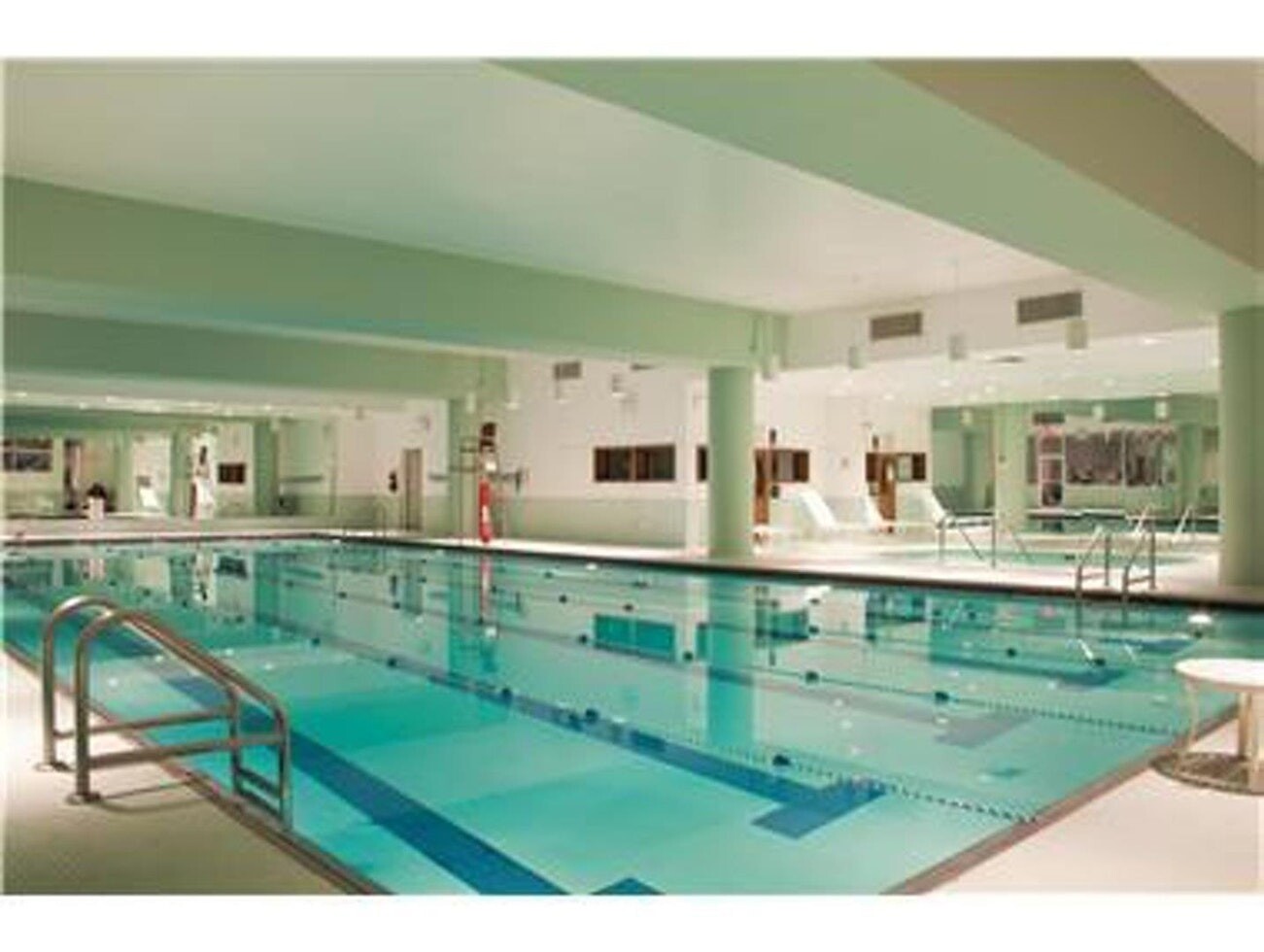 #17 photo, 235 E 40TH Street, Murray Hill , NY 10016