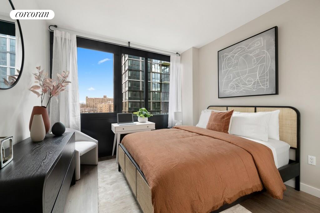 #11 photo, 166-20 90TH Avenue, कुईंस Jamaica , NY 11432