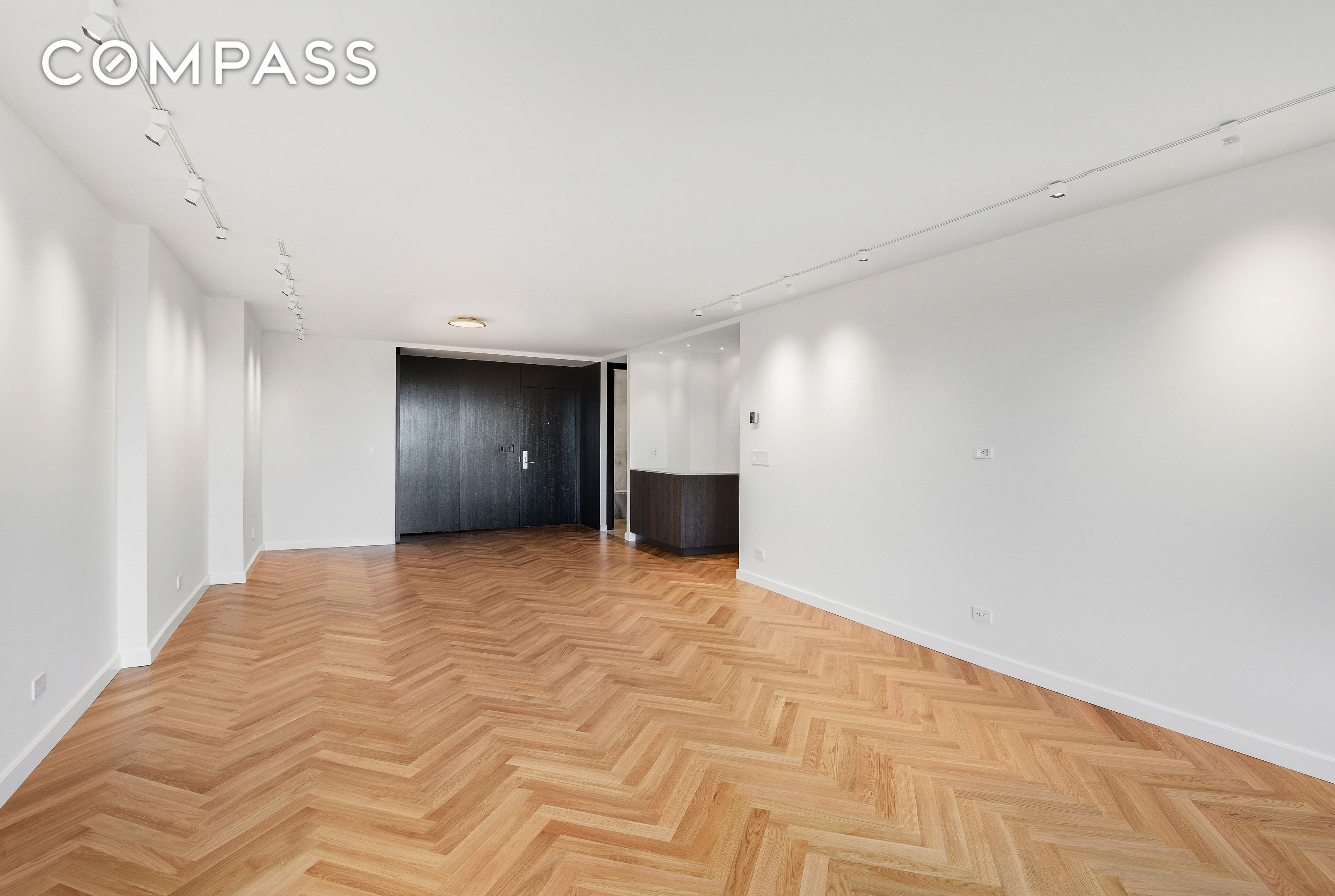 #15 photo, 200 Central Park S, Central Park South , NY 10019