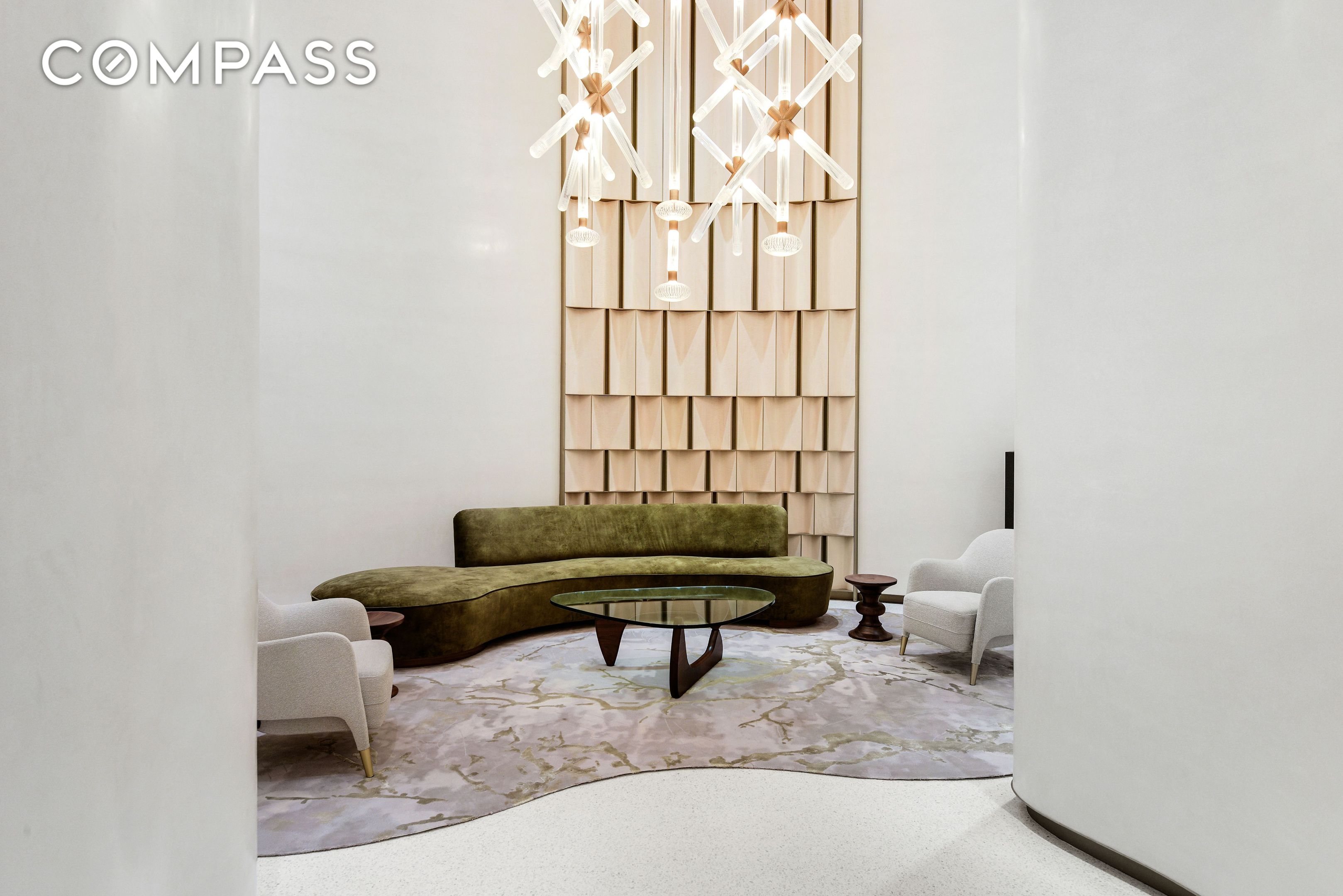 #18 photo, 200 Central Park S, Central Park South , NY 10019