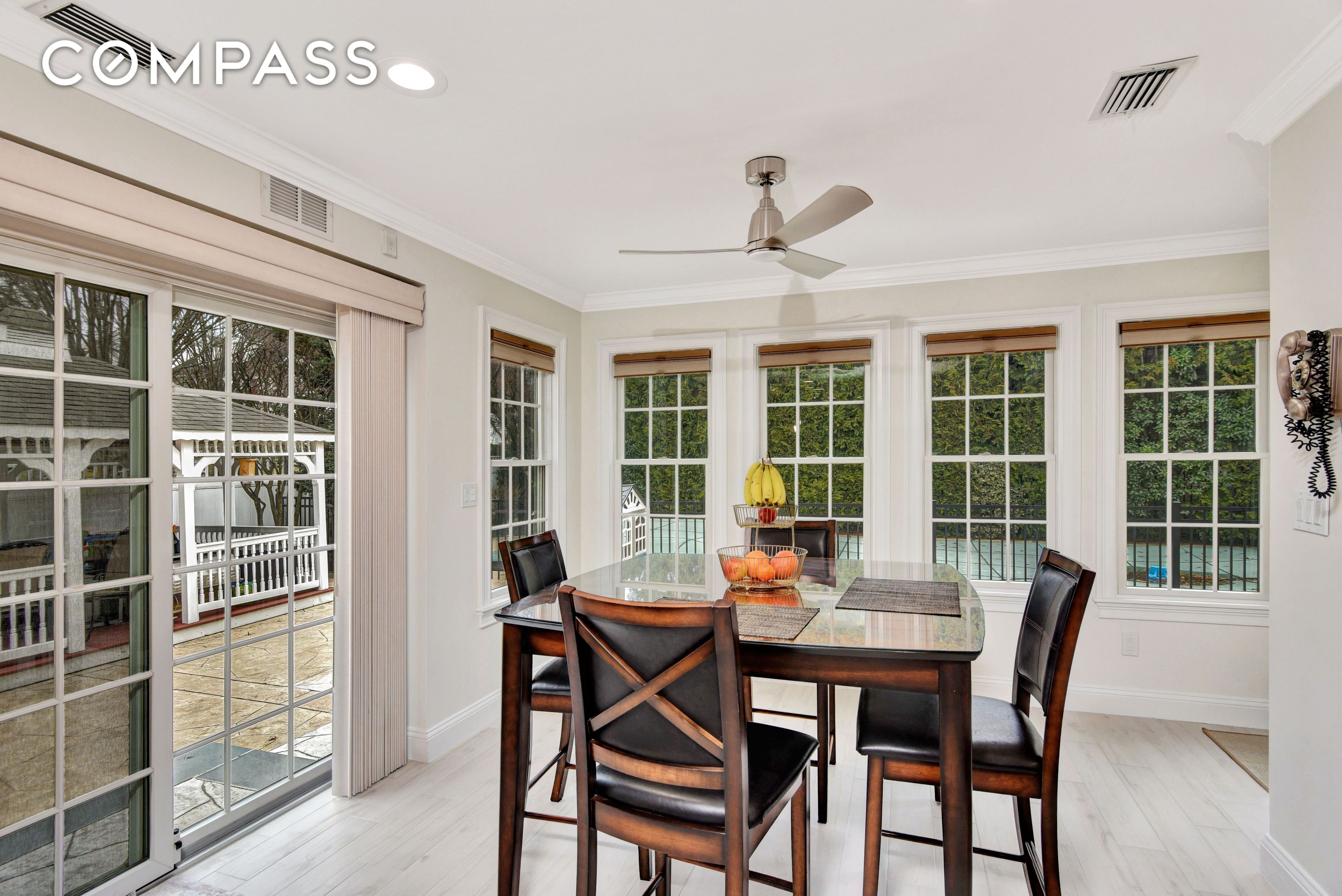 #15 photo, 215 Lawrence Avenue, New York City , NY 10310