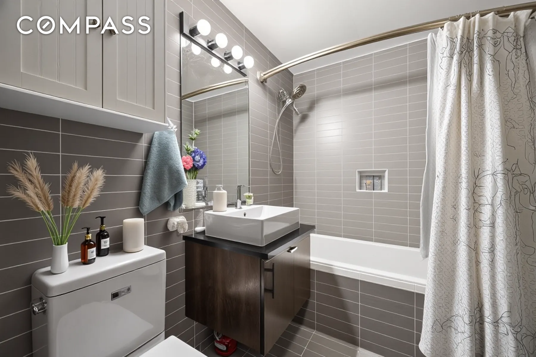 #6 photo, Brooklyn, Downtown Brooklyn , NY 11201