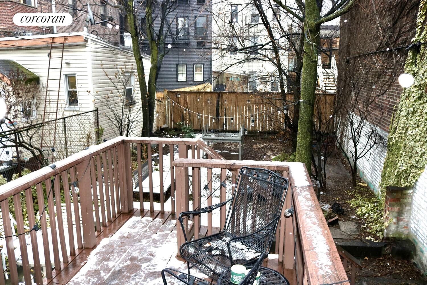 #10 photo, 38 RICHARDSON Street, ब्रुकलीन Williamsburg , NY 11211