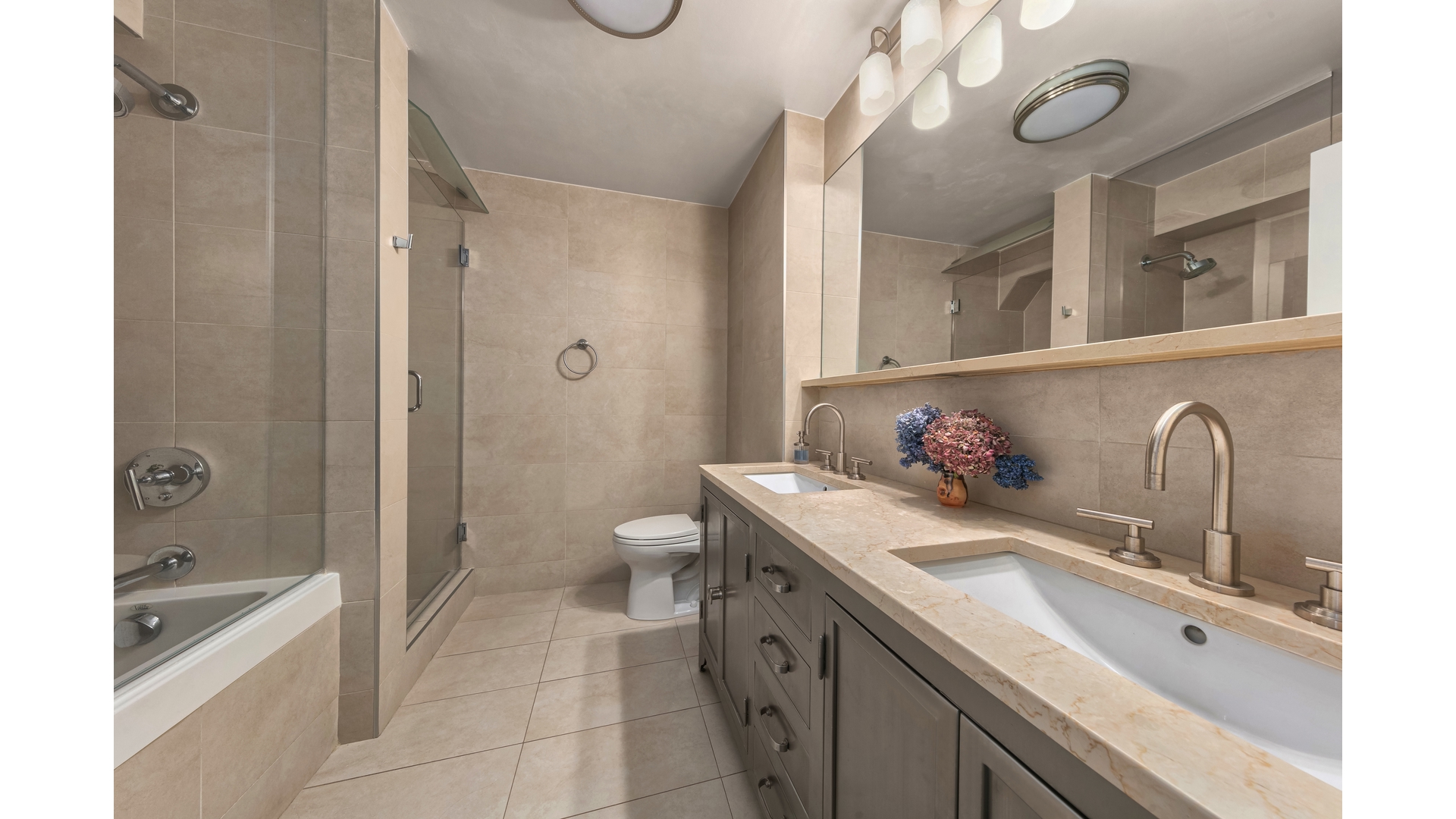 #19 photo, 133 WATER Street, DUMBO , NY 11201