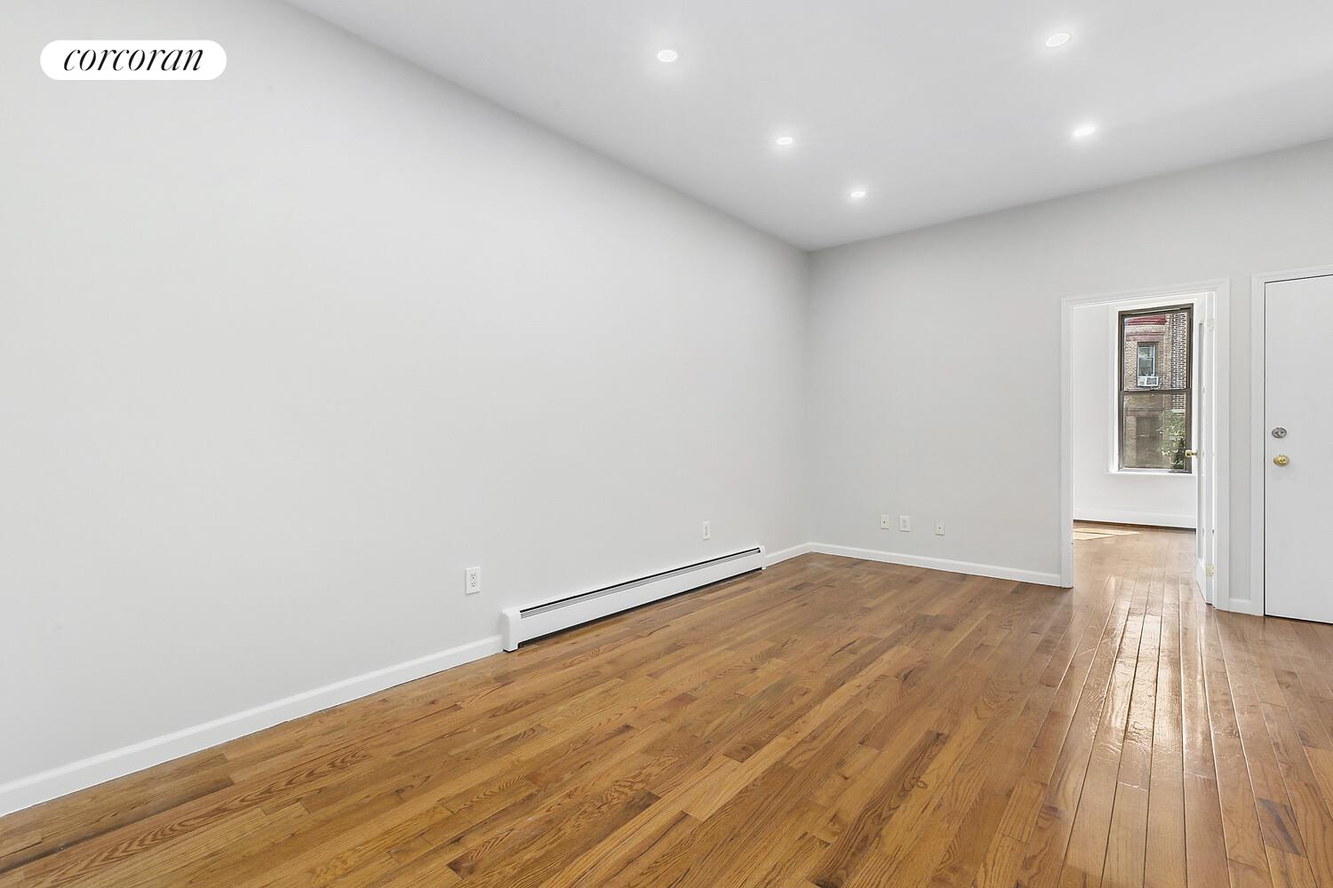 #3 photo, Brooklyn, ब्रुकलीन Sunset Park , NY 11232