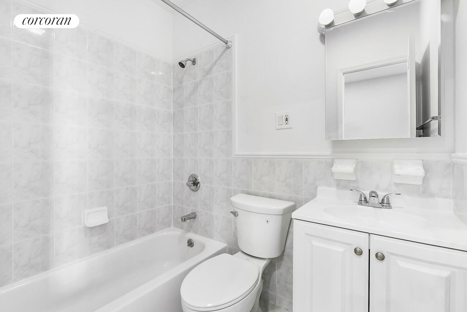 #5 photo, Brooklyn, ब्रुकलीन Sunset Park , NY 11232