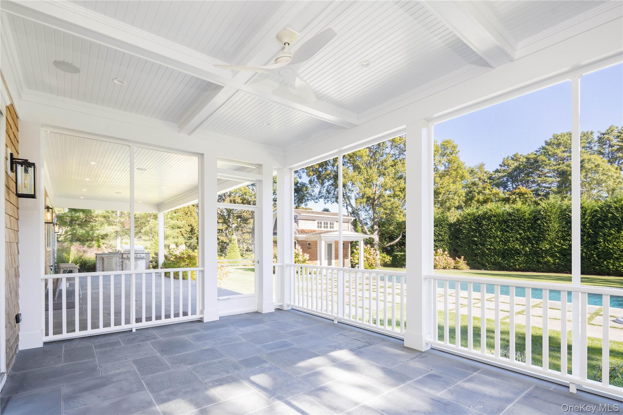 #12 photo, 100 Griffing Avenue, מחוז סאפוק Westhampton Beach , NY 11978