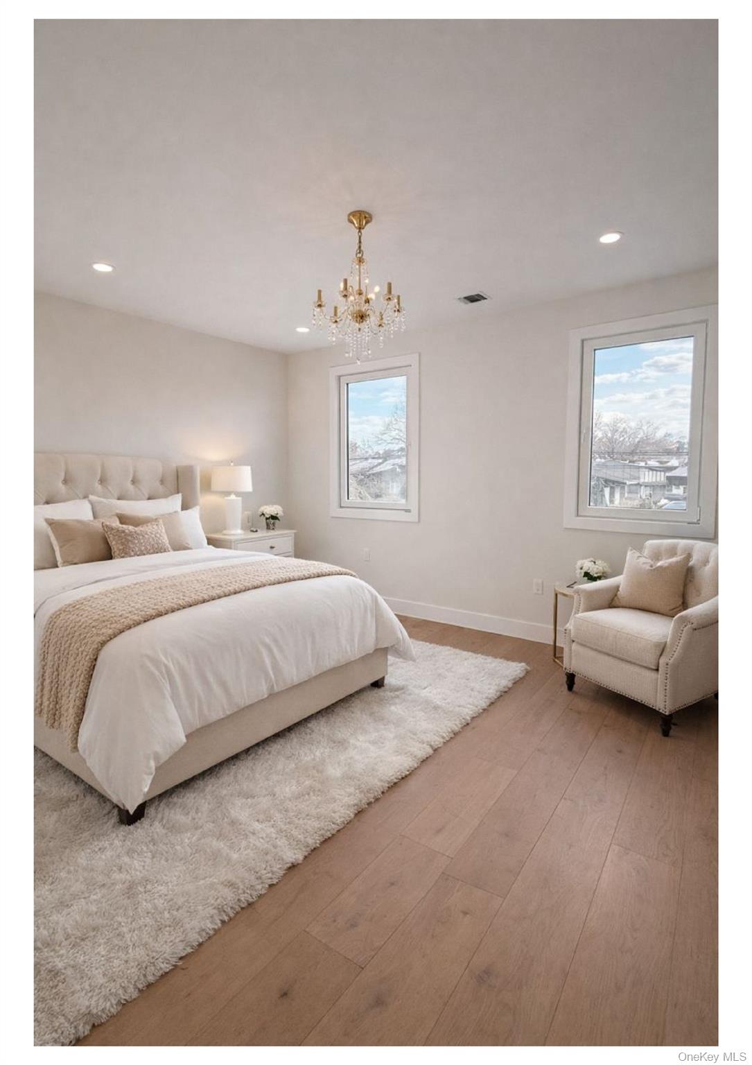 #20 photo, 2 Radial Lane, 롱 아일랜드 Levittown , NY 11756