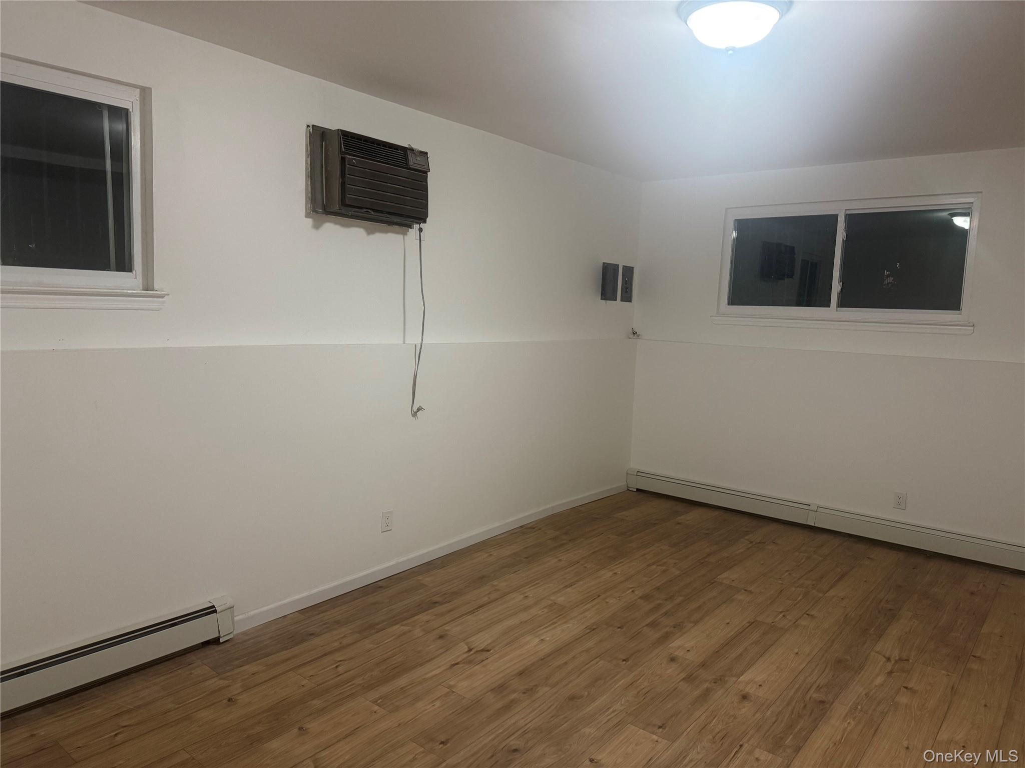 #12 photo, 134-15 160th Street, कुईंस Rochdale , NY 11434