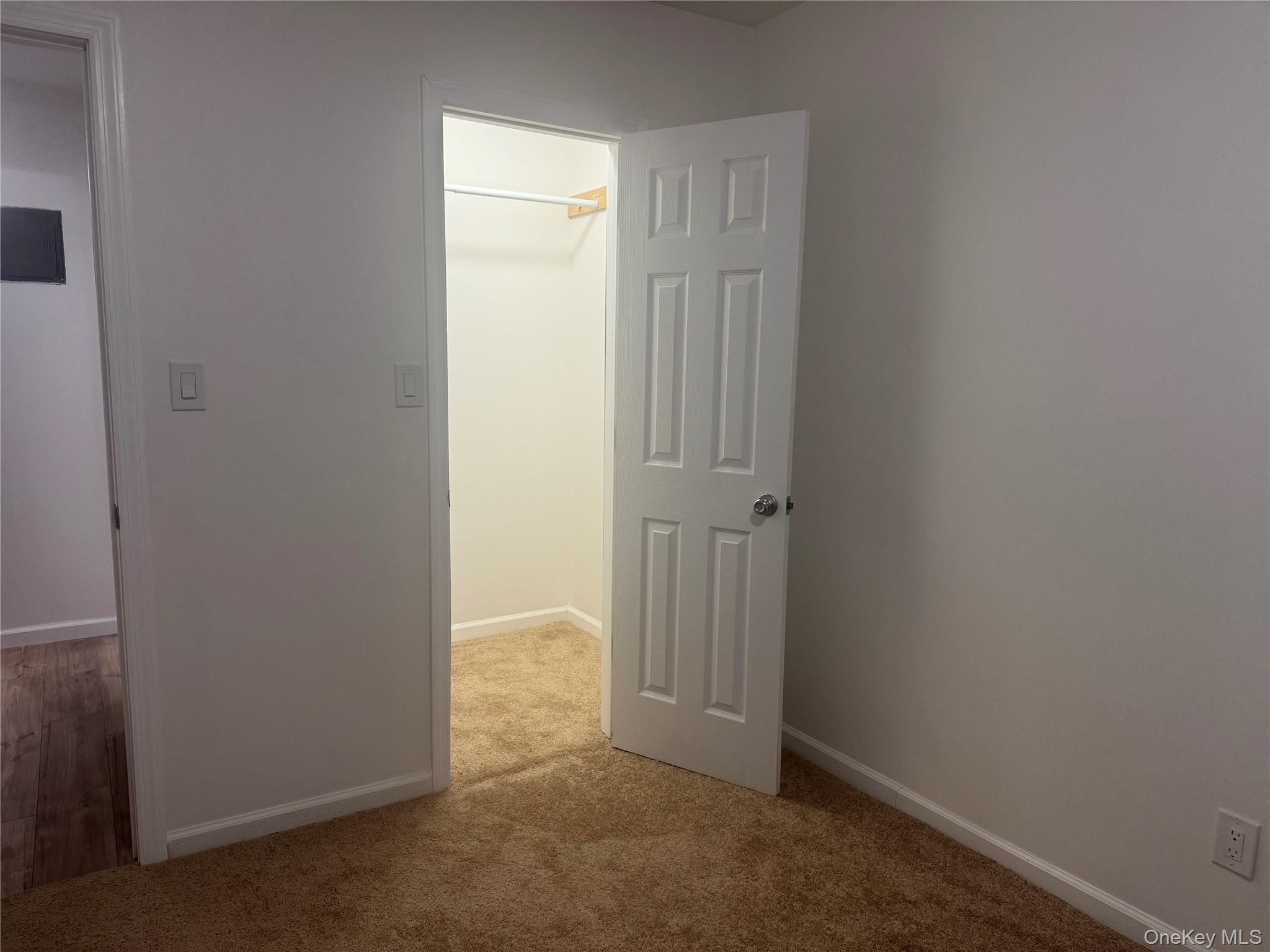 #6 photo, 134-15 160th Street, कुईंस Rochdale , NY 11434