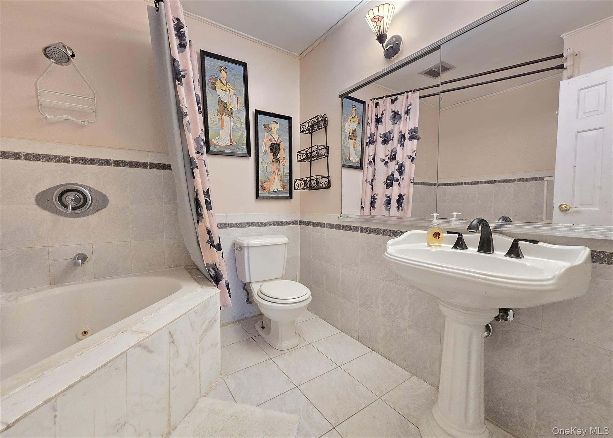 #14 photo, 33 Segatogue Lane, South Setauket , NY 11720