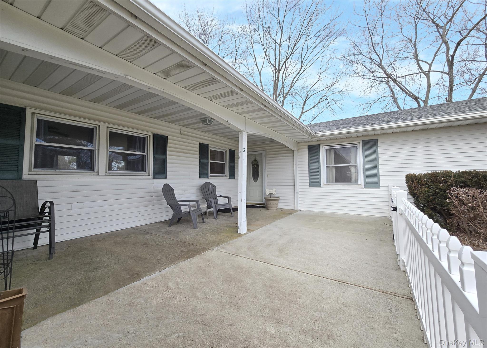 #3 photo, 33 Segatogue Lane, South Setauket , NY 11720