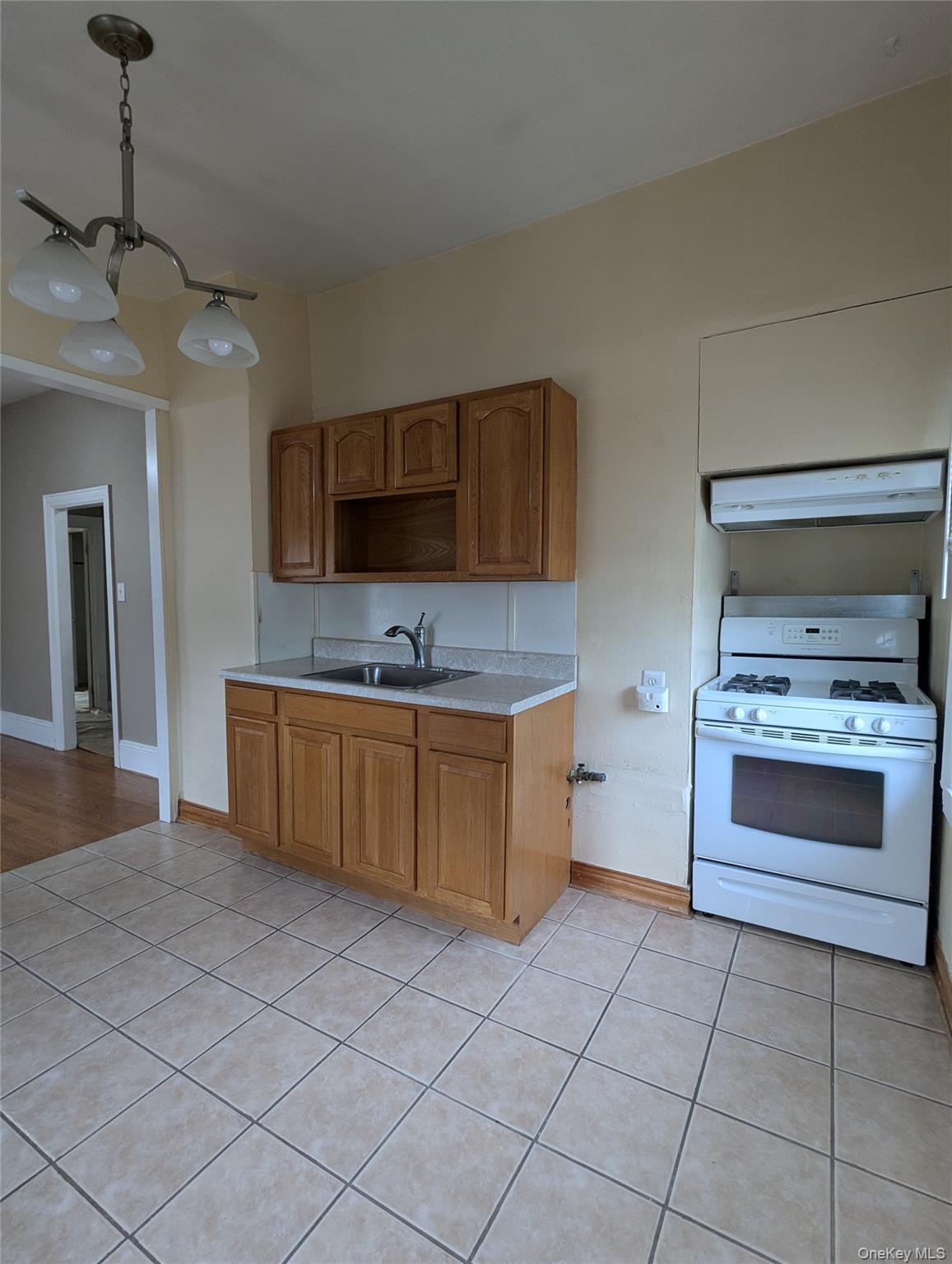 #5 photo, 2937 Davis Street, Нассау ‖ Oceanside , NY 11572