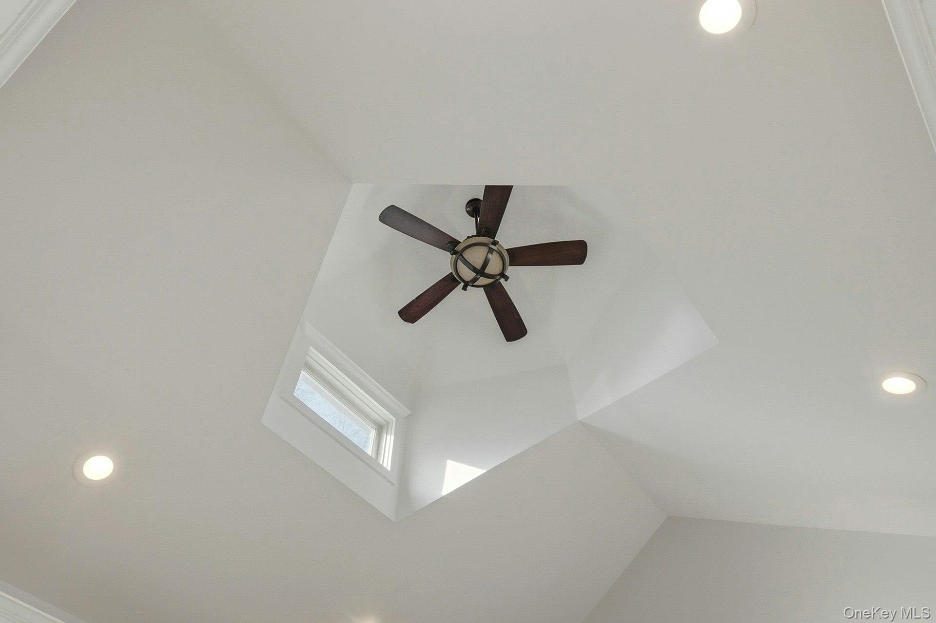 #15 photo, 129 Lakeview Drive, Mastic Beach , NY 11951