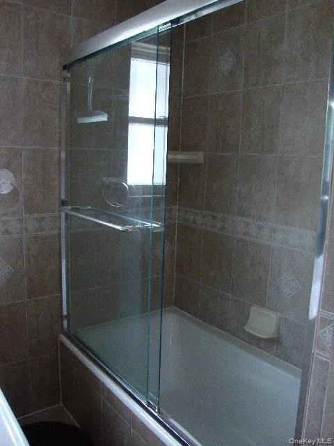 #10 photo, 25 Elm Street, Greenvale , NY 11548