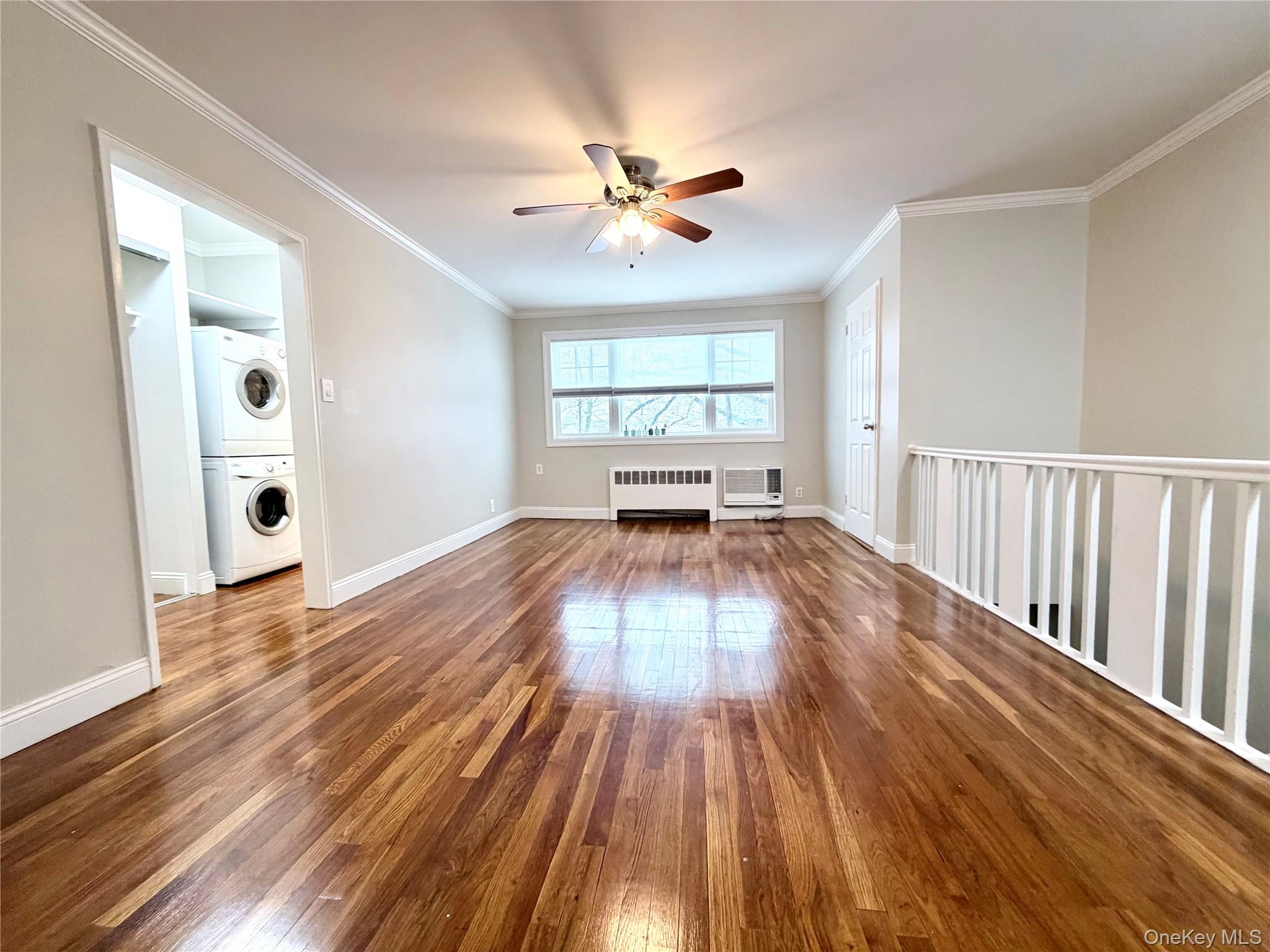 #2 photo, 77-17B Springfield Boulevard, קווינס Bayside , NY 11364