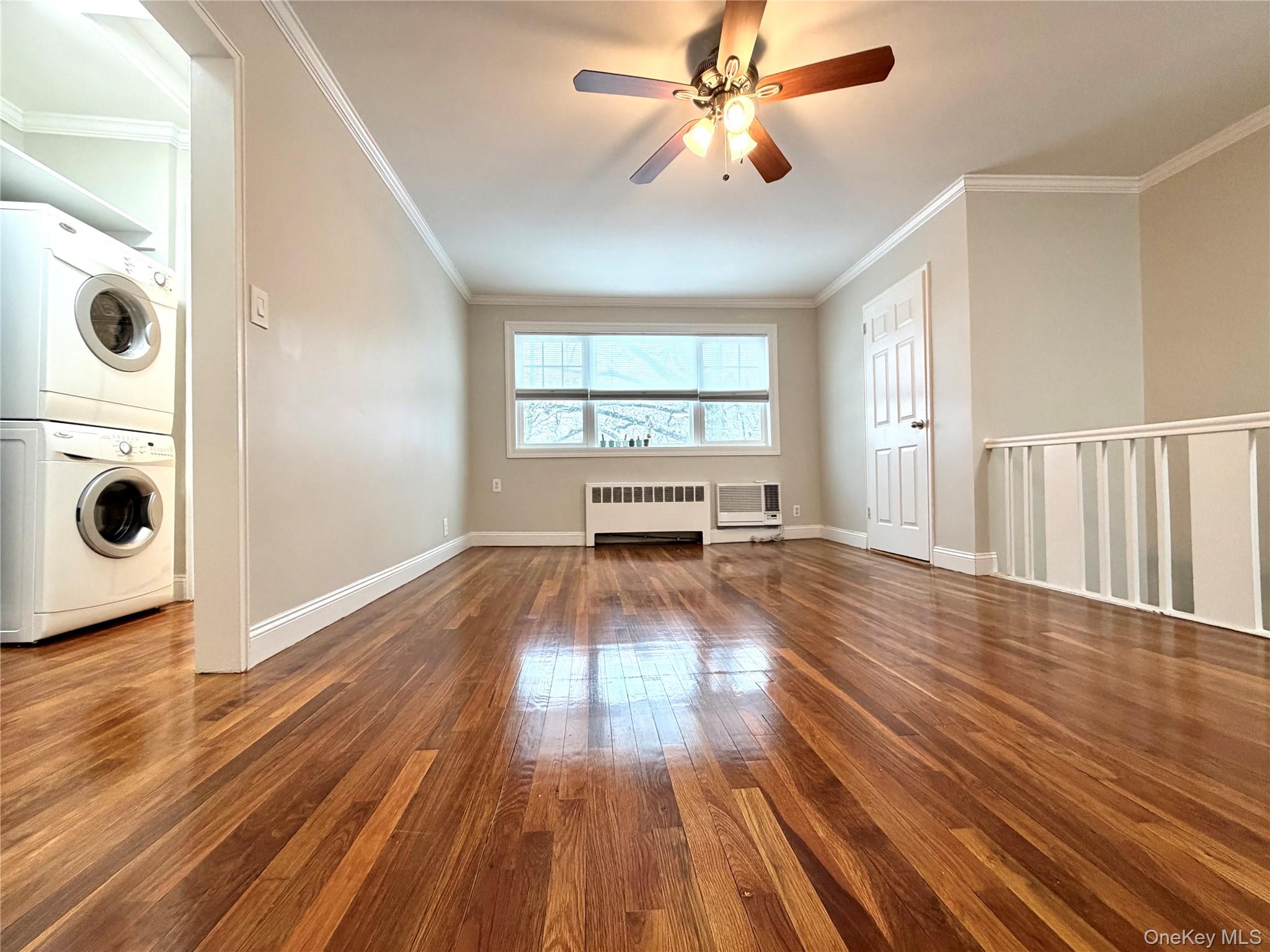 #6 photo, 77-17B Springfield Boulevard, קווינס Bayside , NY 11364