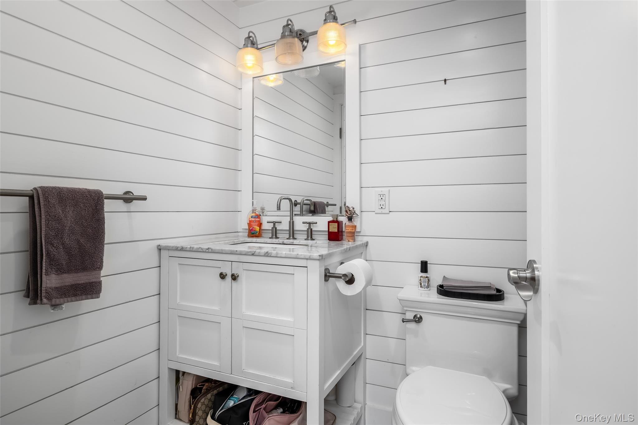 #16 photo, 185 W Park Avenue, नासाउ काउंटी Long Beach , NY 11561