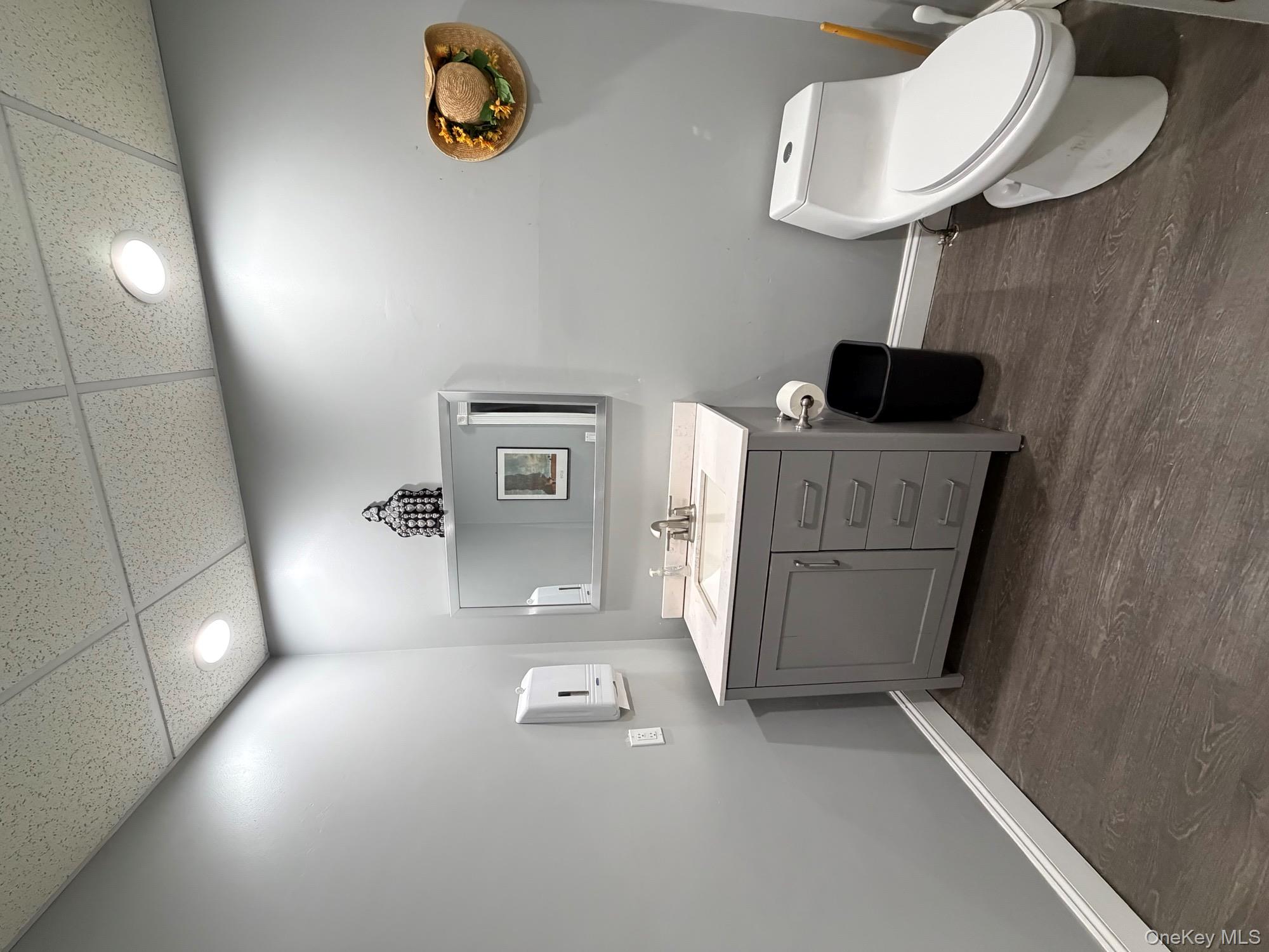 #7 photo, 1015 Jericho Turnpike, מחוז נסאו New Hyde Park , NY 11040