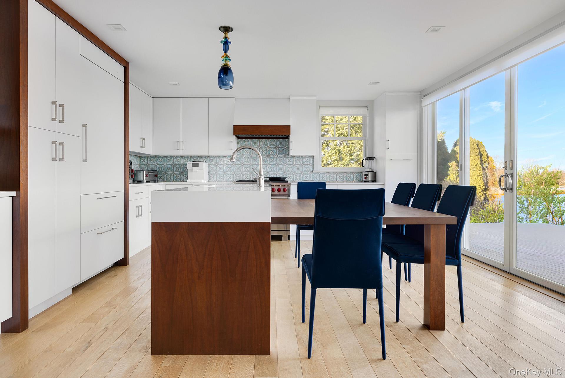 #7 photo, 20 Whalers Walk, Southampton , NY 11963