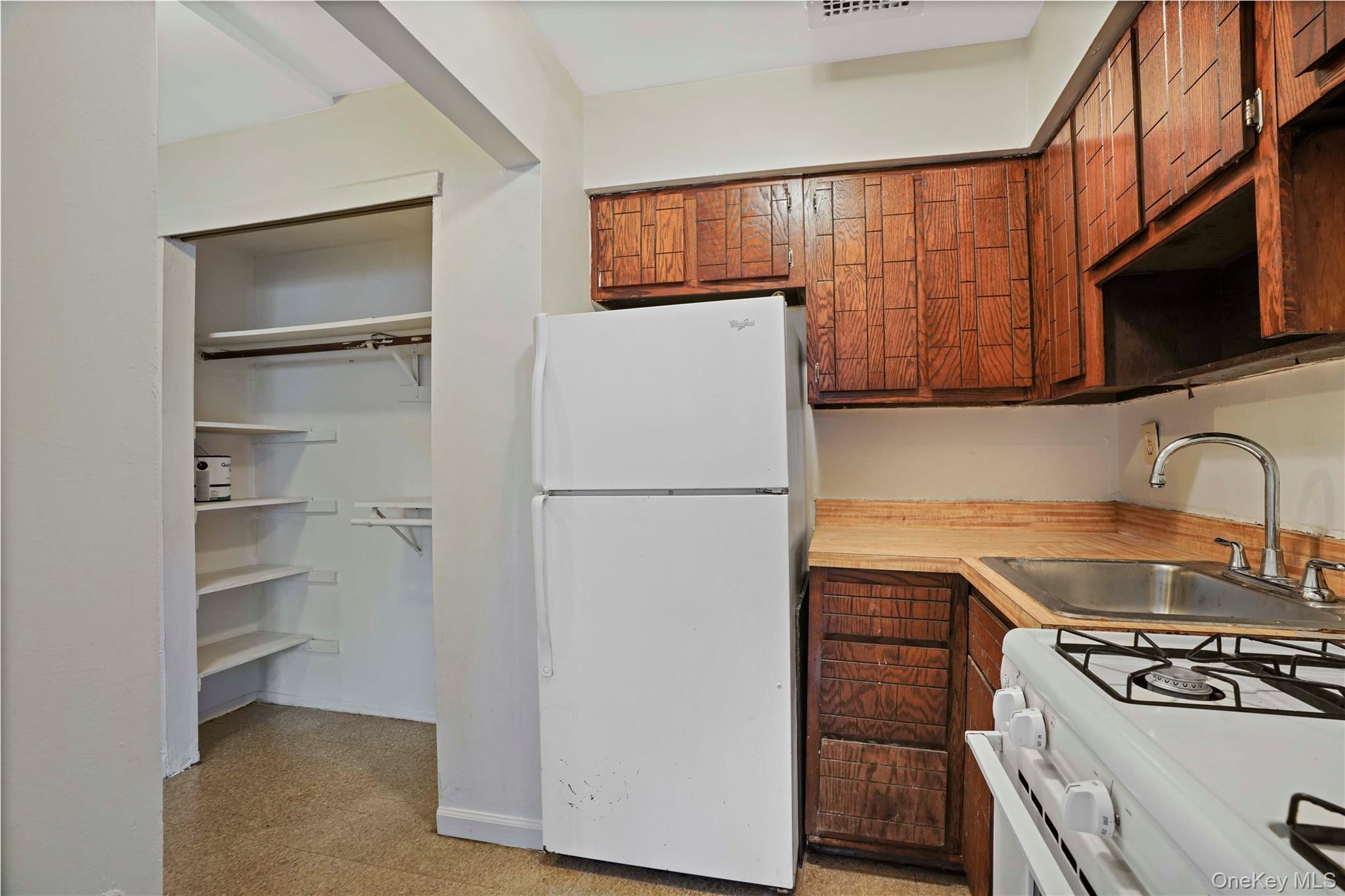 #7 photo, 153-17 78th Street, Куинс ‖ Howard Beach , NY 11414