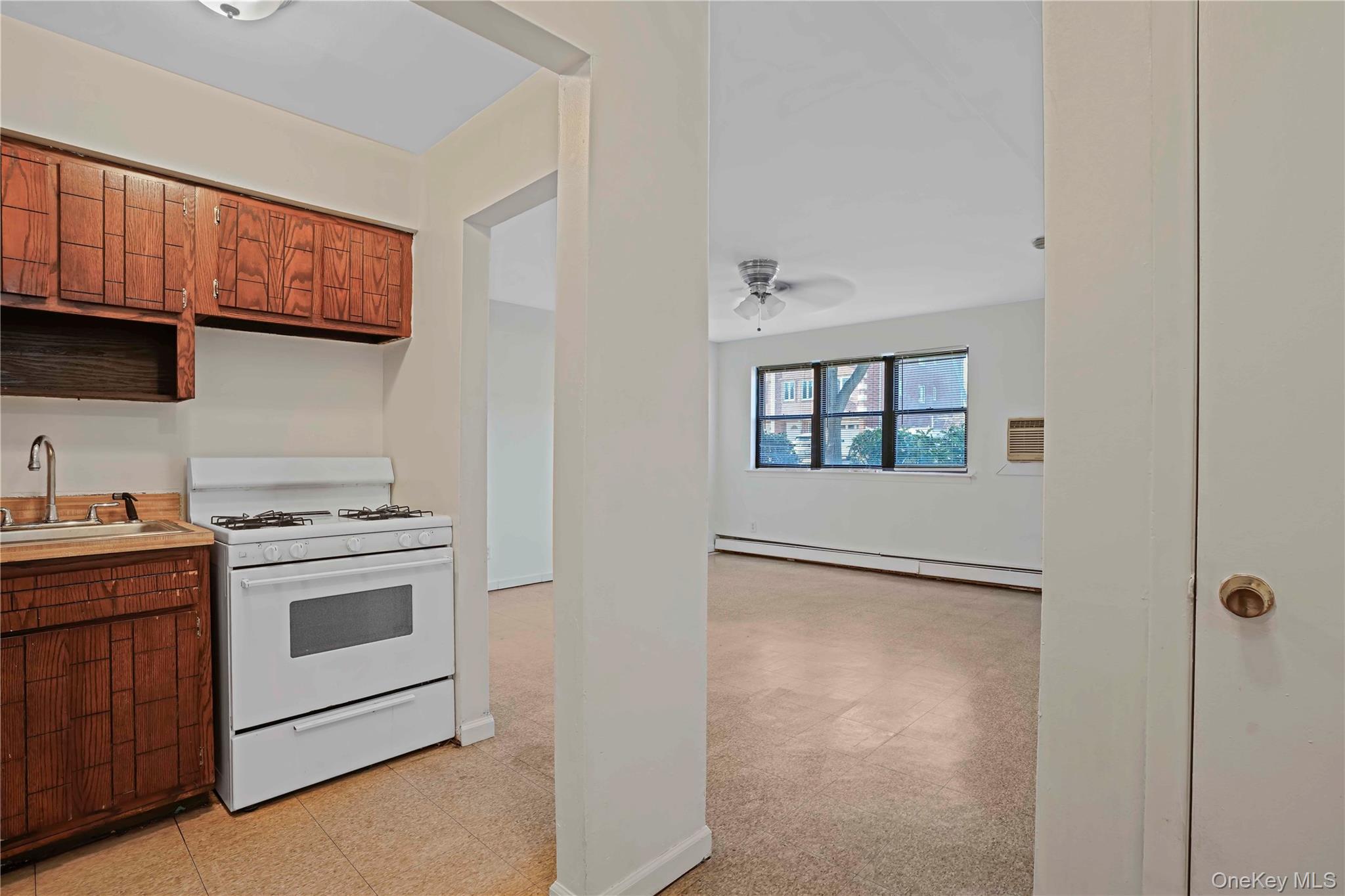 #8 photo, 153-17 78th Street, Куинс ‖ Howard Beach , NY 11414