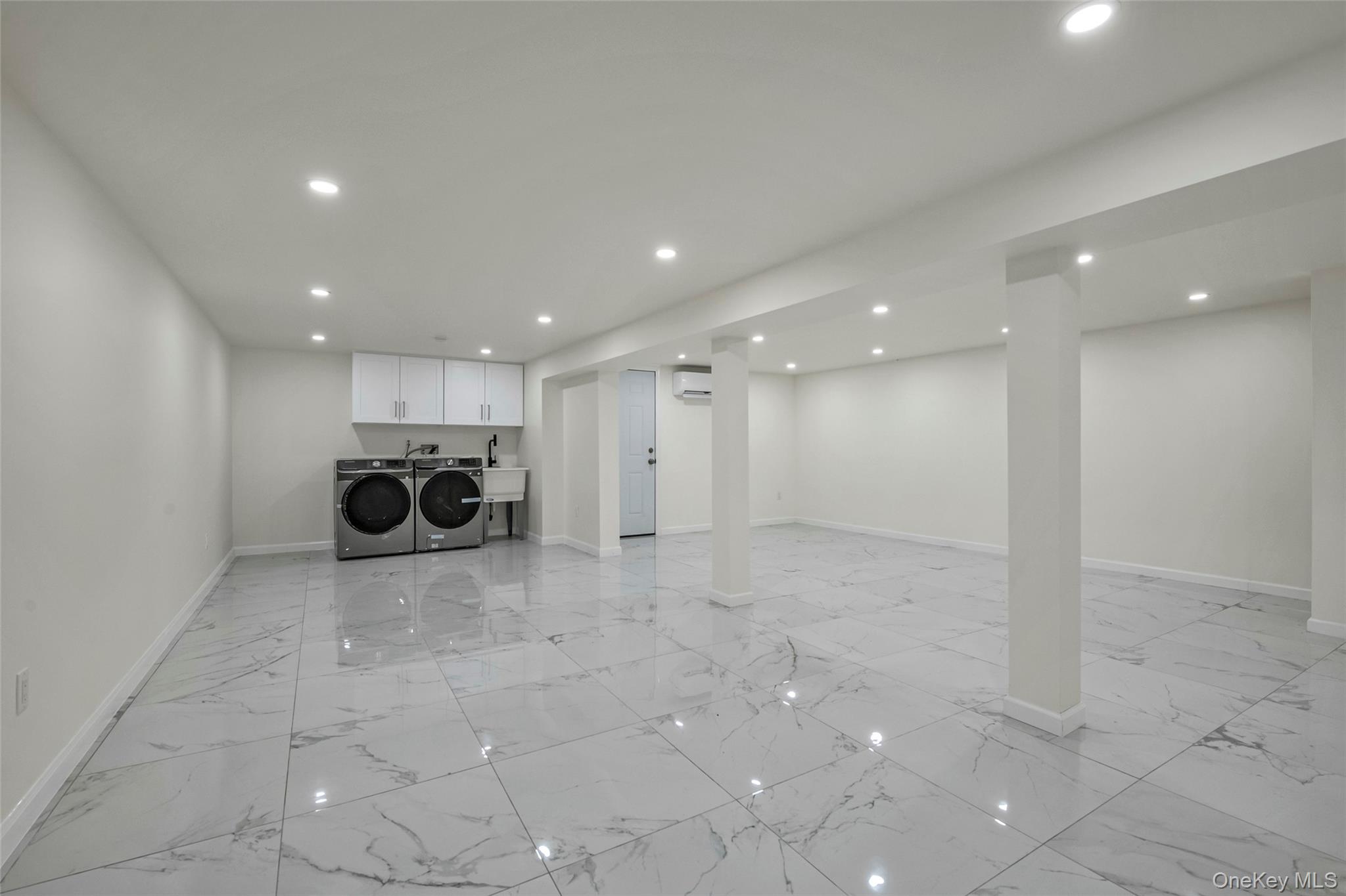 #18 photo, 26 Roseanne Drive, Woodbury , NY 11797