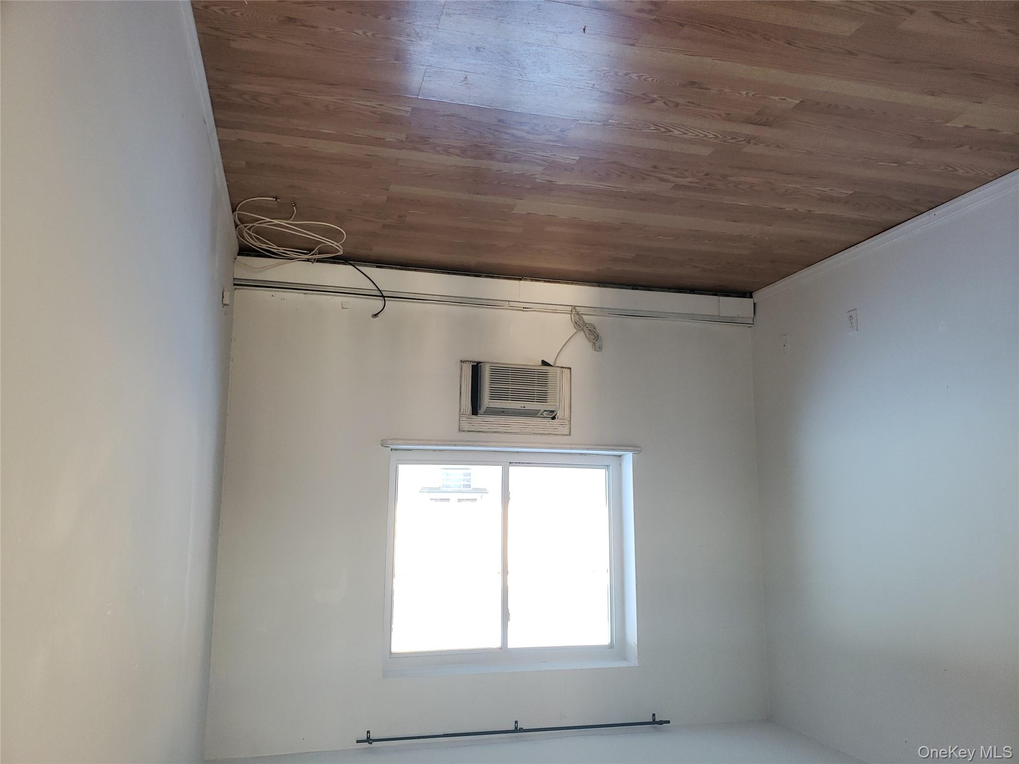 #10 photo, 204 Beach 102nd Street, Куинс ‖ Rockaway Park , NY 11694