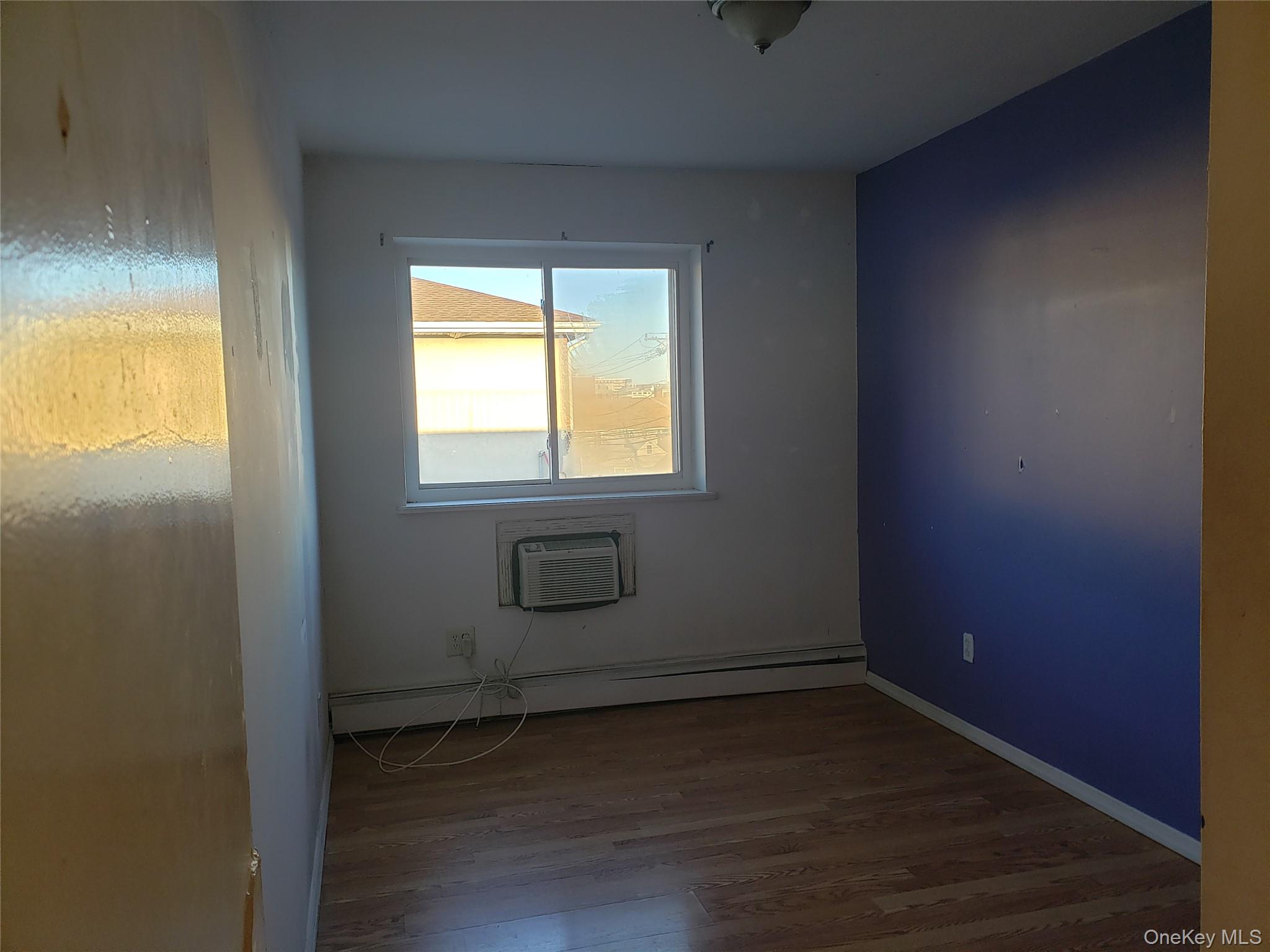 #6 photo, 204 Beach 102nd Street, Куинс ‖ Rockaway Park , NY 11694