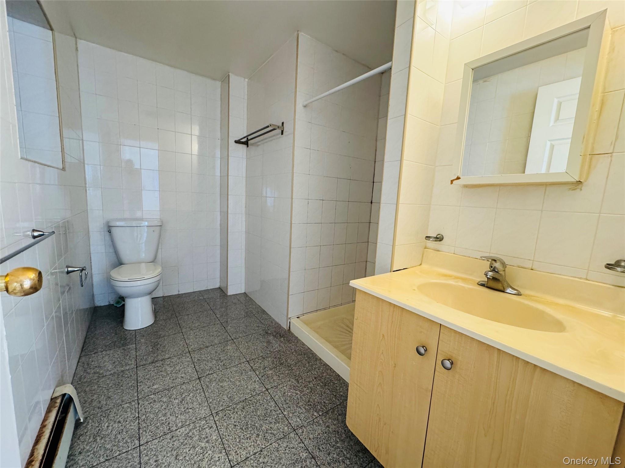 #10 photo, 132-49 41st Road, Flushing , NY 11355