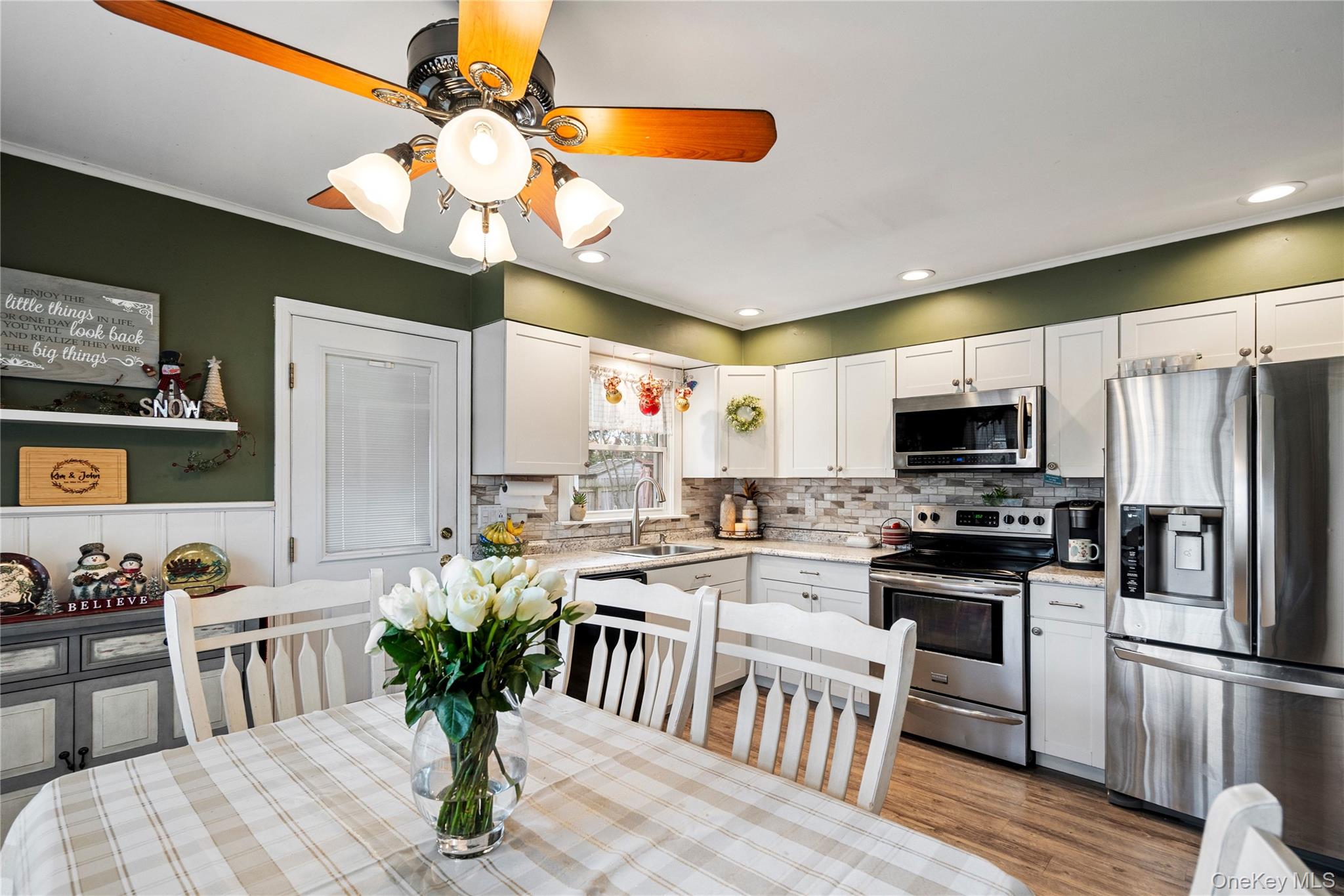 #5 photo, 24 Park Place, מחוז סאפוק Patchogue , NY 11772