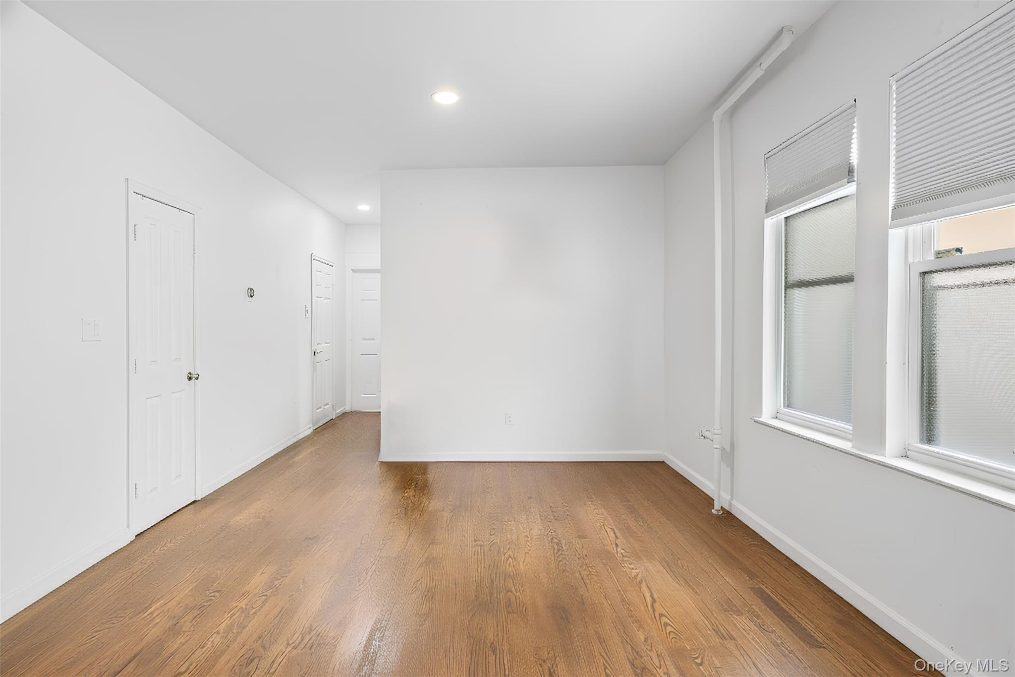 #15 photo, 107-62 93rd Street, קווינס Ozone Park , NY 11417