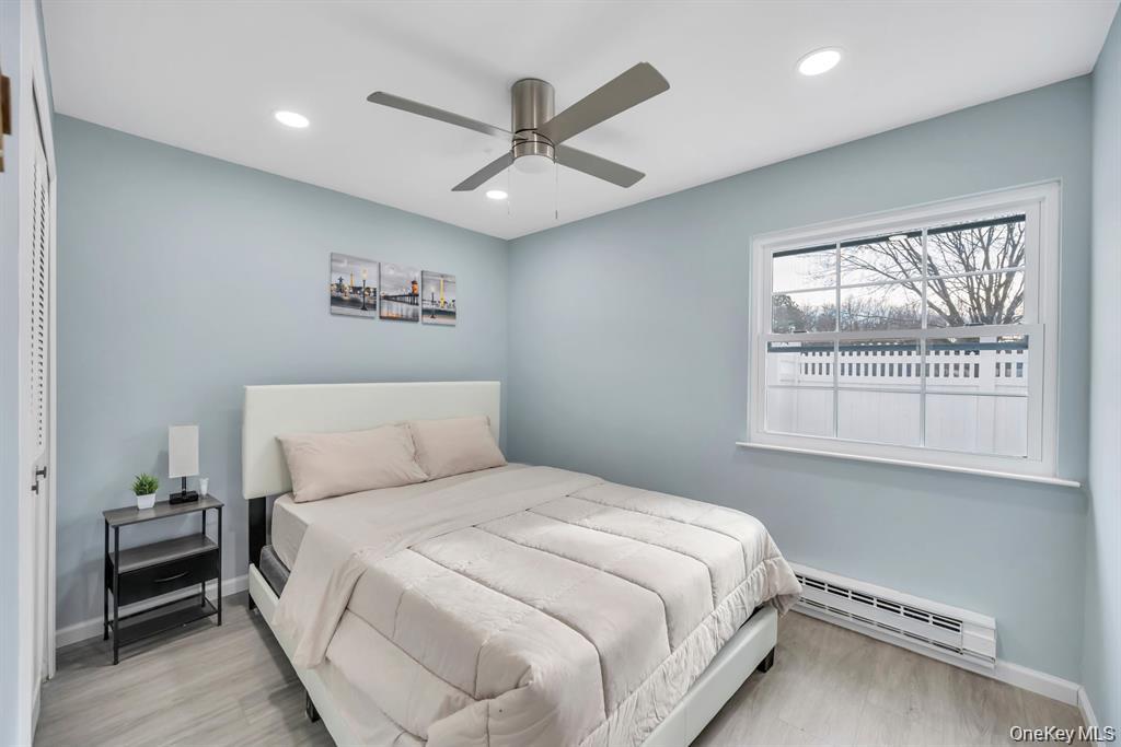 #20 photo, 65 Federal Lane, Саффолк ‖ Coram , NY 11727