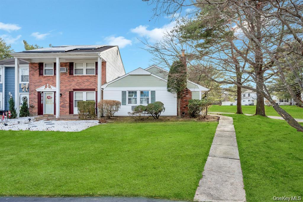 #3 photo, 65 Federal Lane, Саффолк ‖ Coram , NY 11727