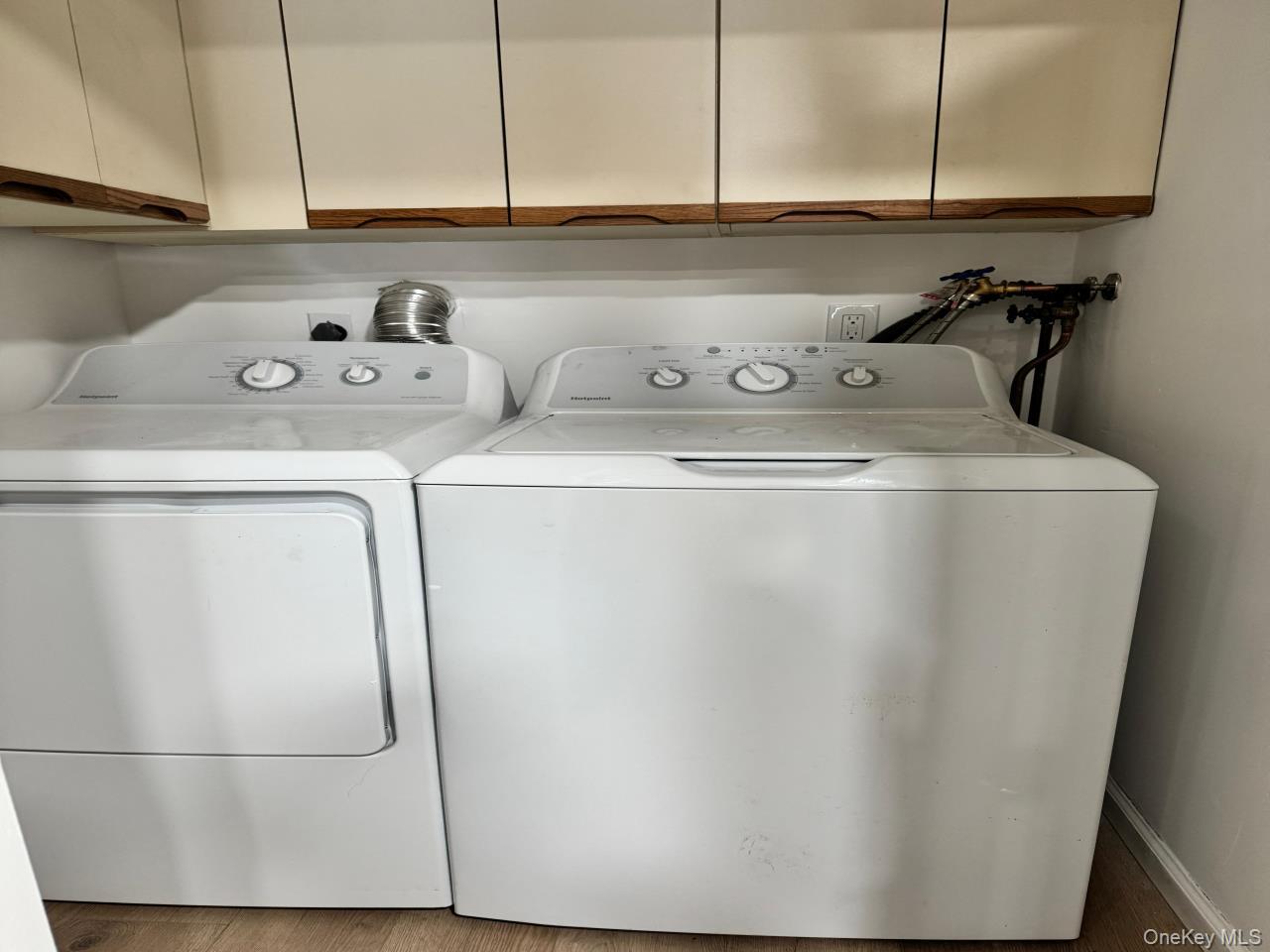 #11 photo, 80 Northgate Circle, सफ़ोक काउंटी Melville , NY 11747