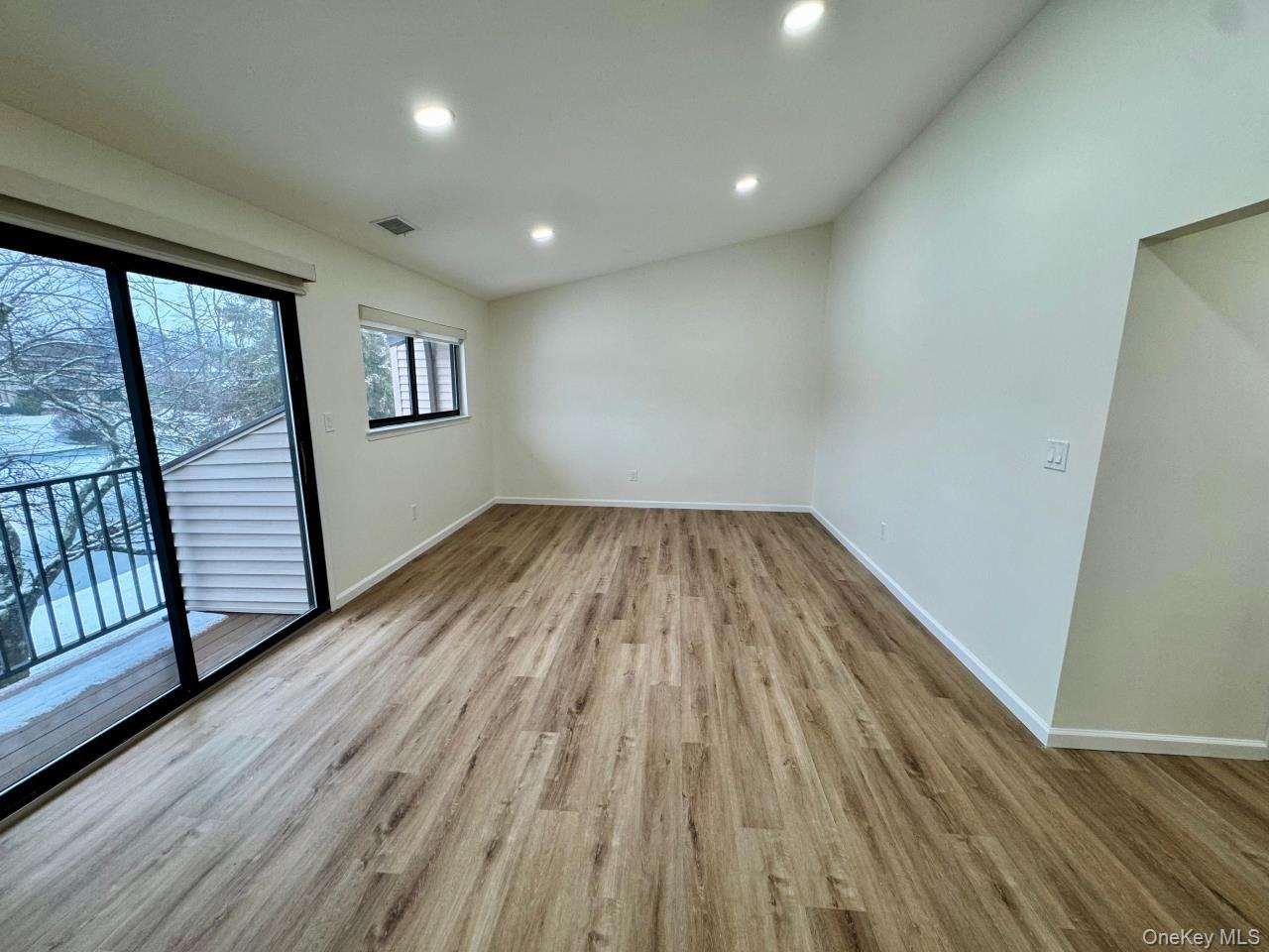 #5 photo, 80 Northgate Circle, सफ़ोक काउंटी Melville , NY 11747