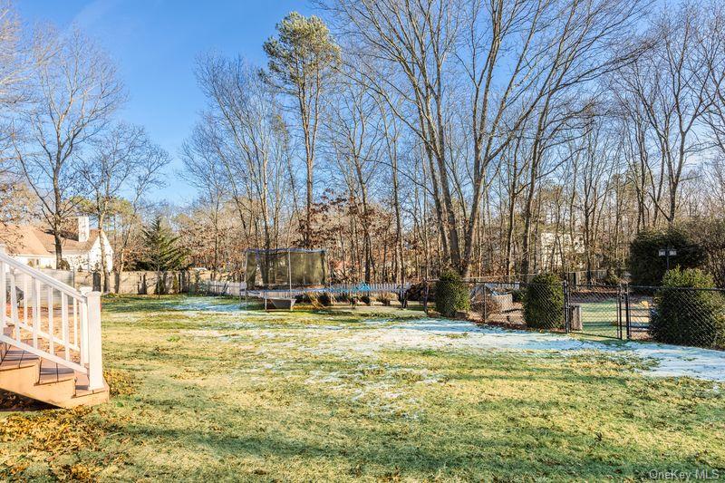 #20 photo, 4 Sheila Court, سوفولك Manorville , NY 11949