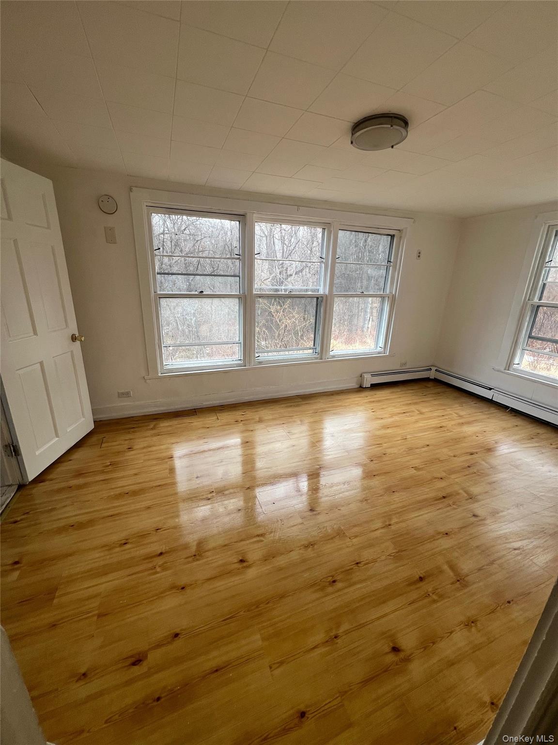 #1 photo, 333 Girard Street, Esopus , NY 12429