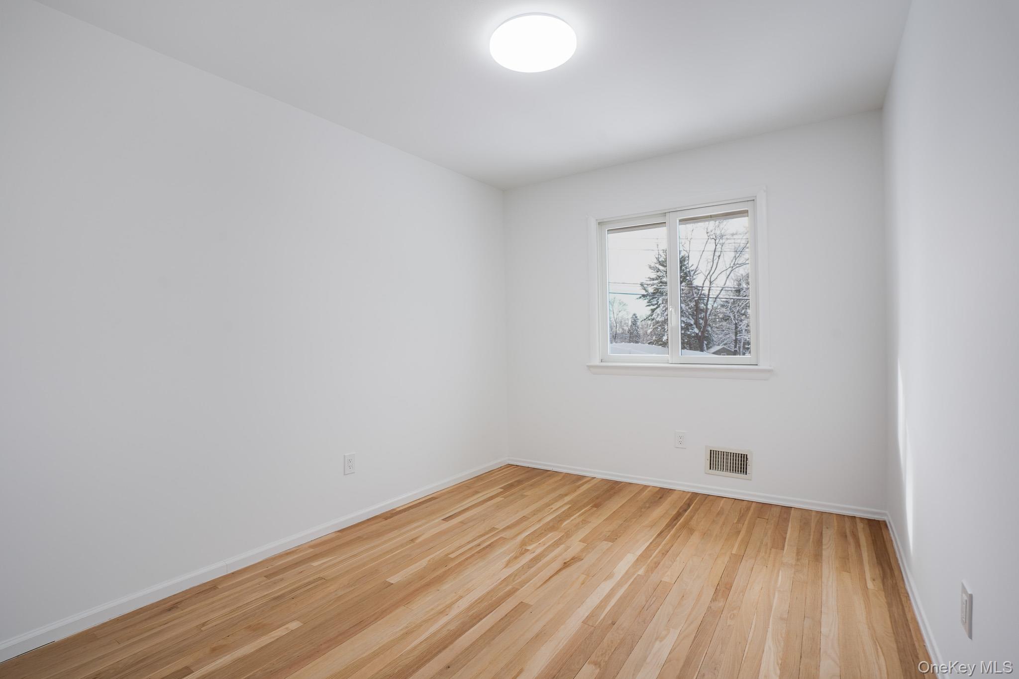 #20 photo, 7 Bracken Road, Ossining , NY 10562