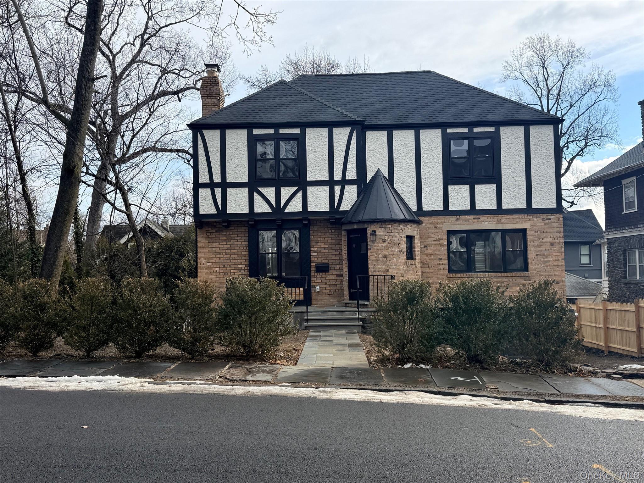 #1 photo, 54 Rockland Avenue, Yonkers , NY 10705