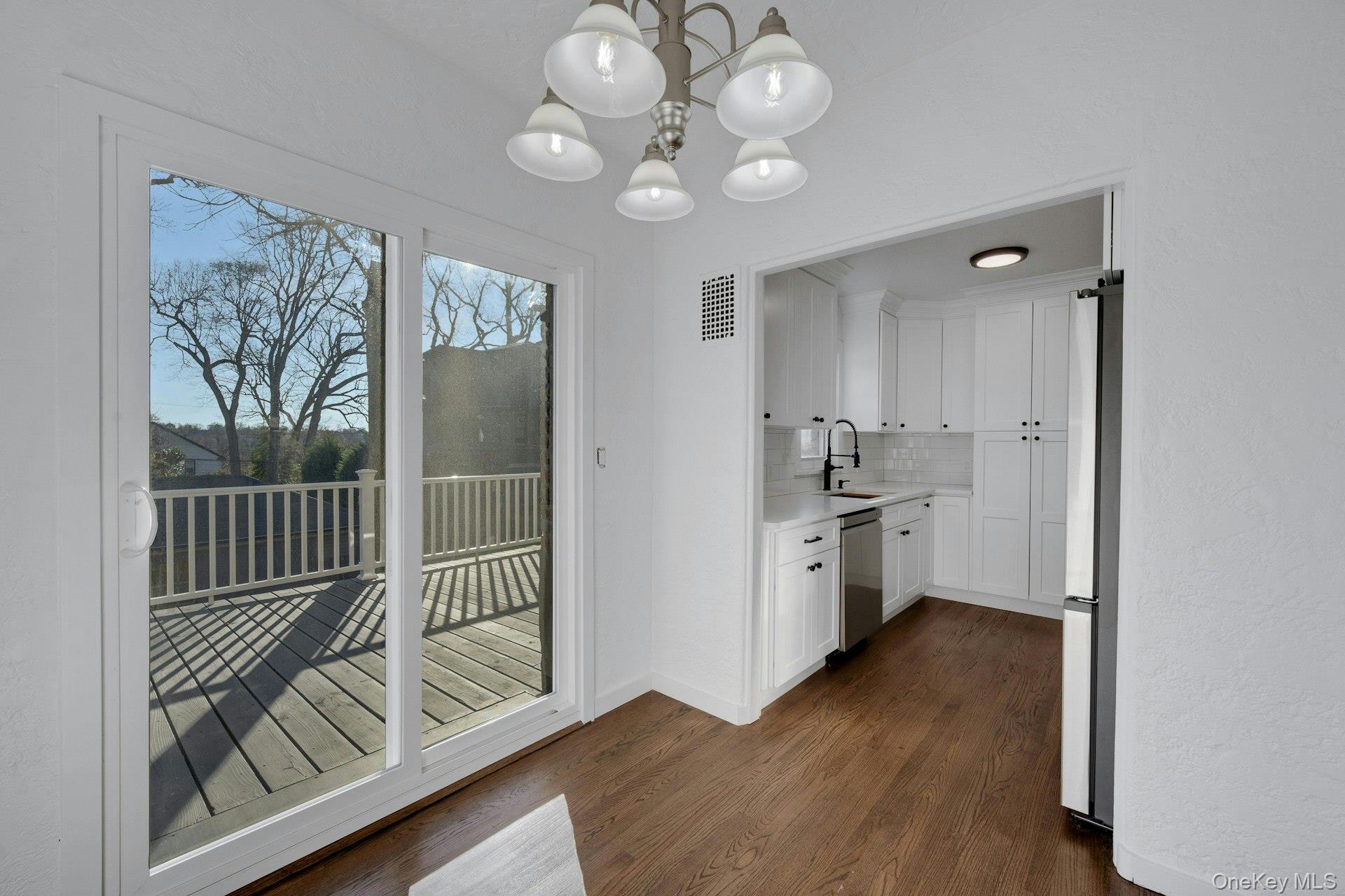 #9 photo, 54 Rockland Avenue, Yonkers , NY 10705